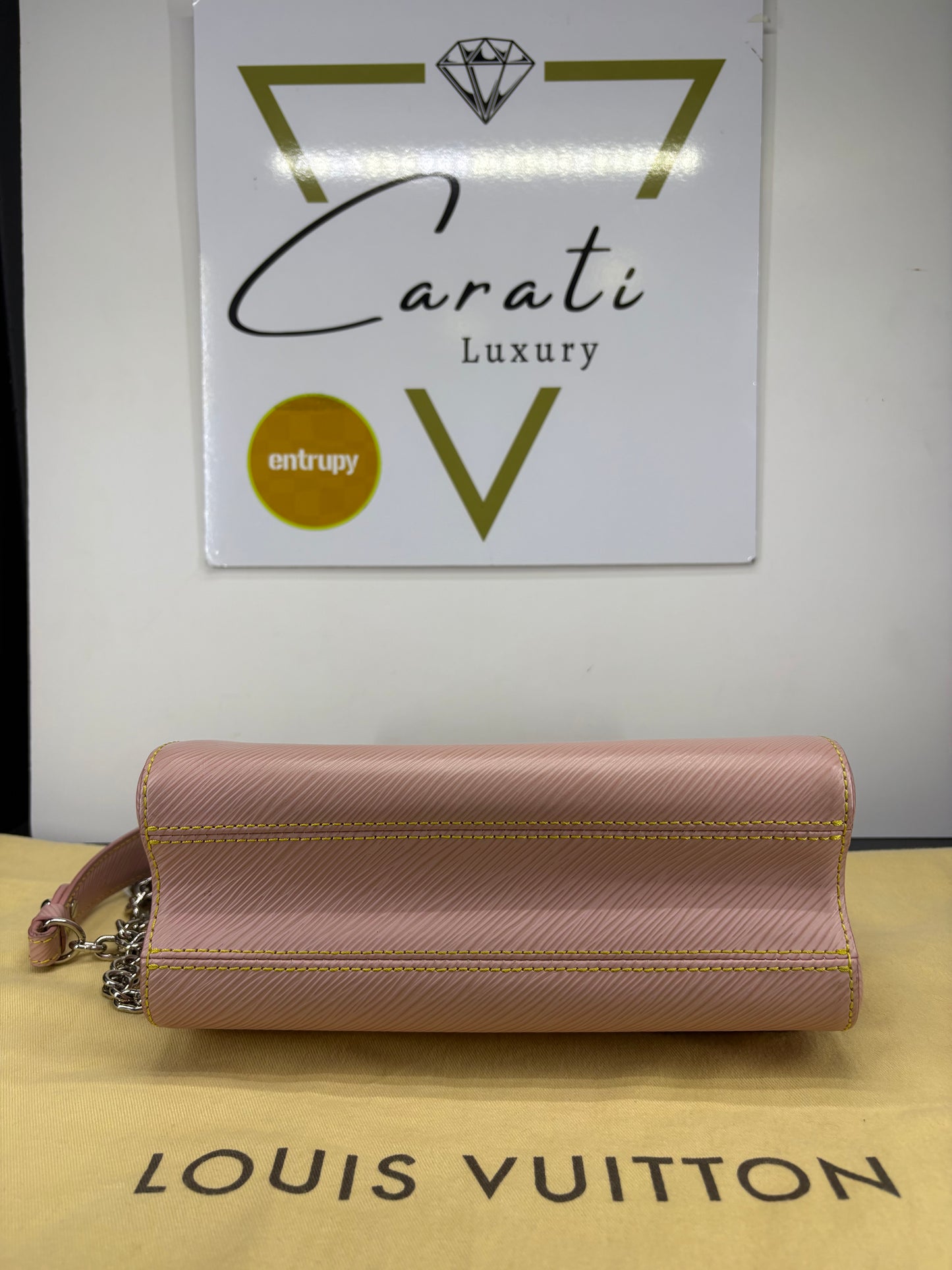 Louis Vuitton Twist MM