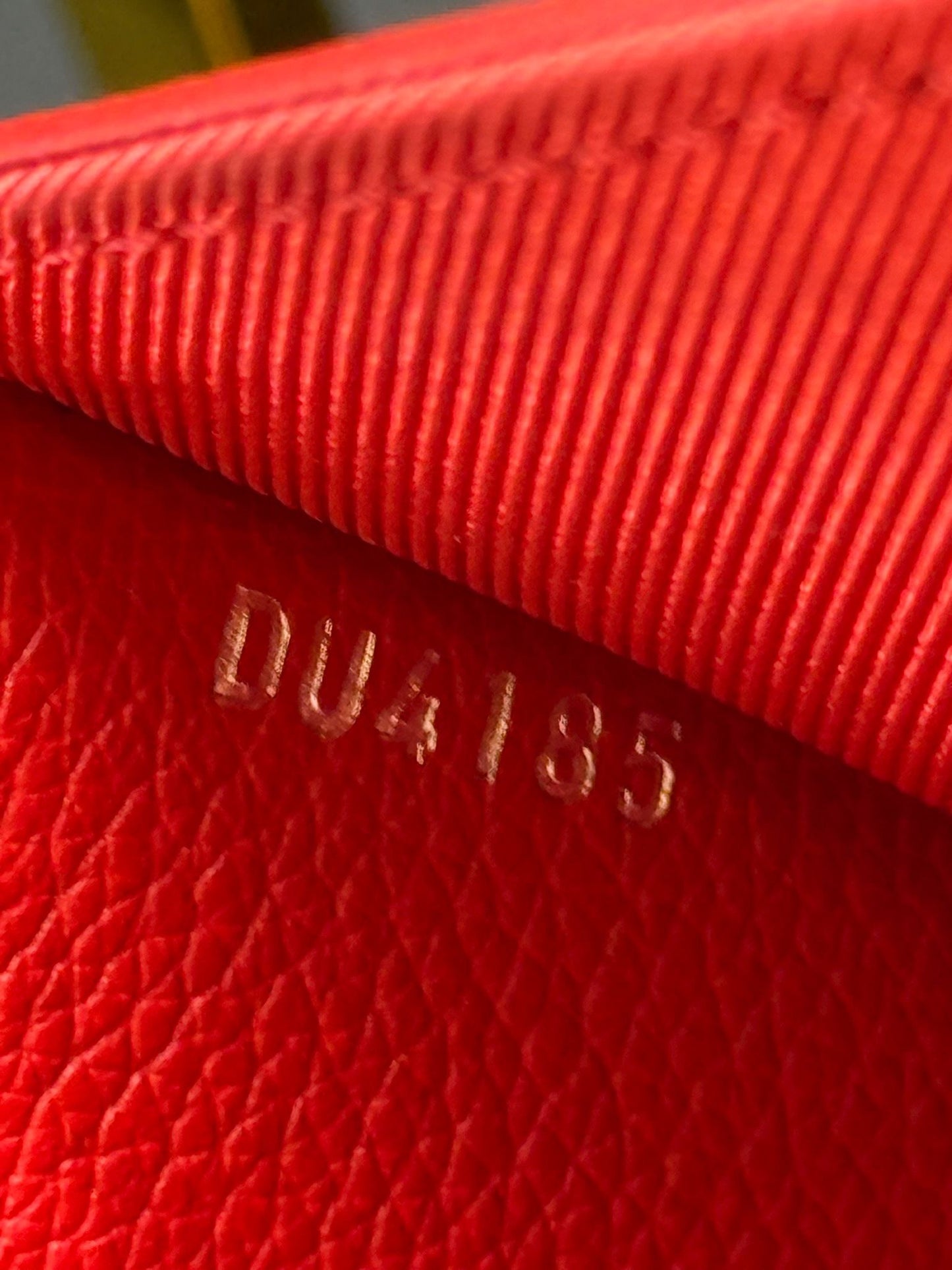 Borsa a spalla Louis Vuitton Lockme II
