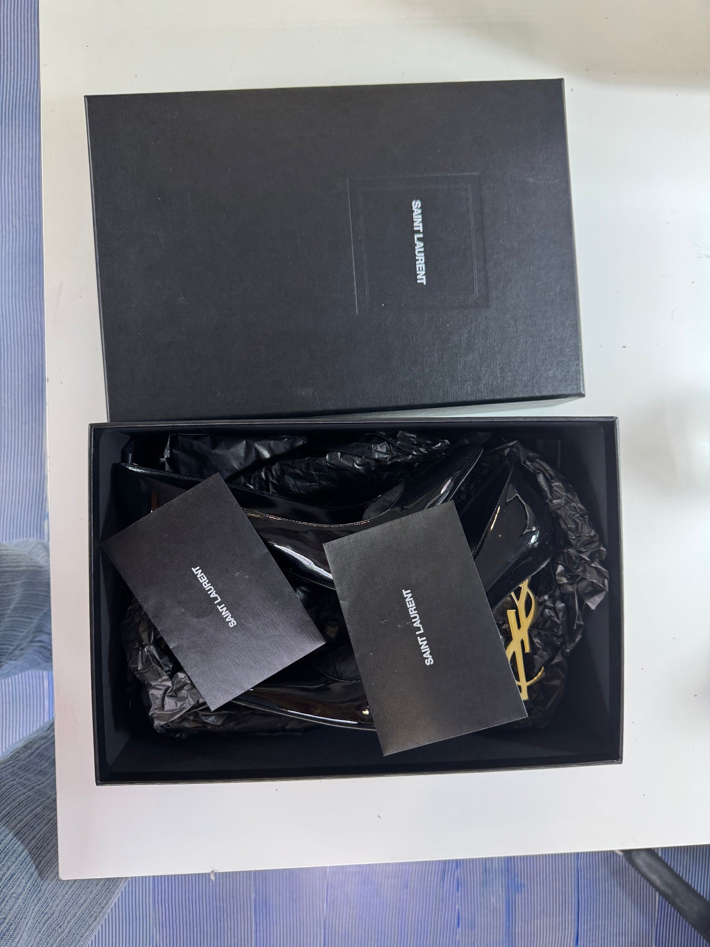 Saint Laurent DÉCOLLETÉ OPYUM CON TACCO DORATO IN VERNICE