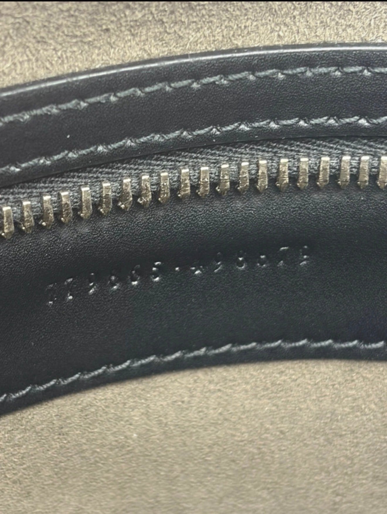 Gucci da uomo in tessuto GG Supreme.