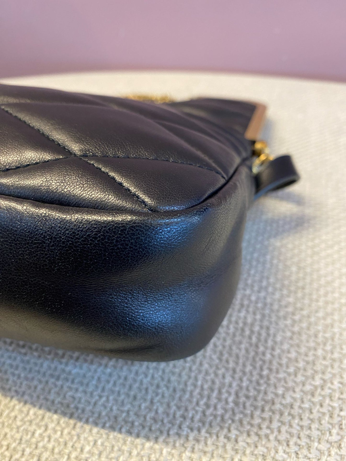 Yves Saint Laurent 87 Leather
