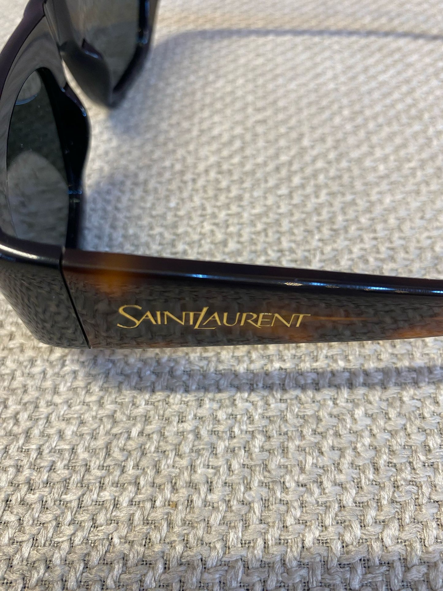 Yves Saint Laurent occhiali