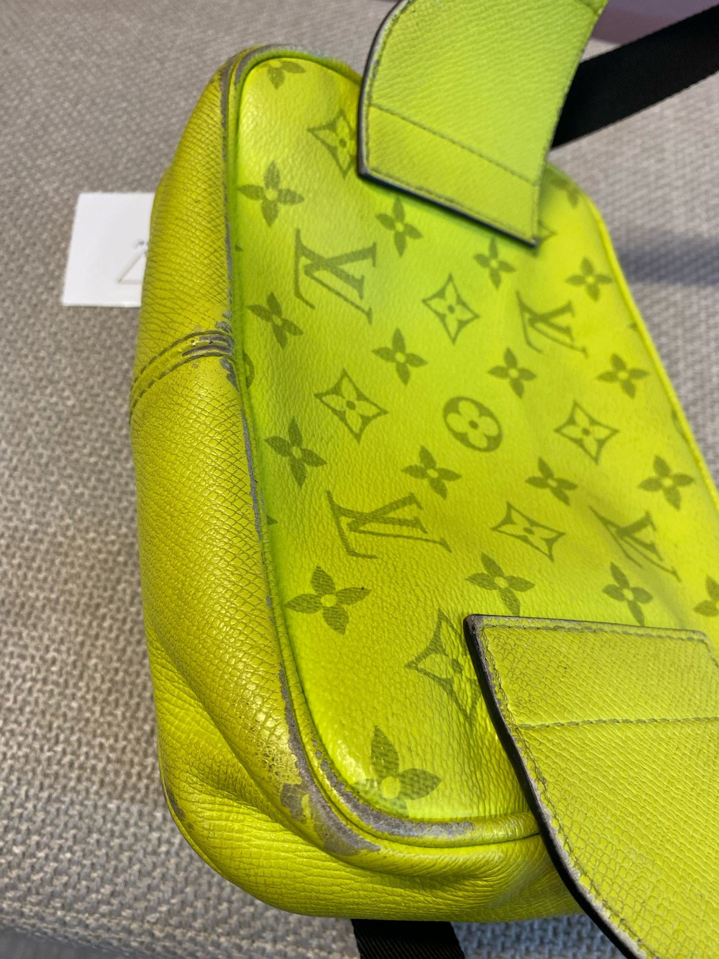 Louis Vuitton Bumbag LE Lime