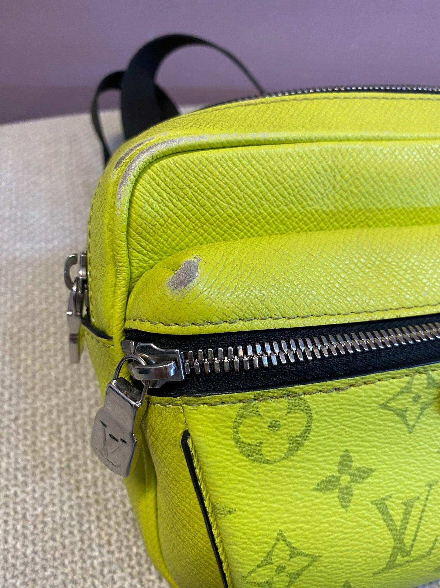 Louis Vuitton Bumbag LE Lime