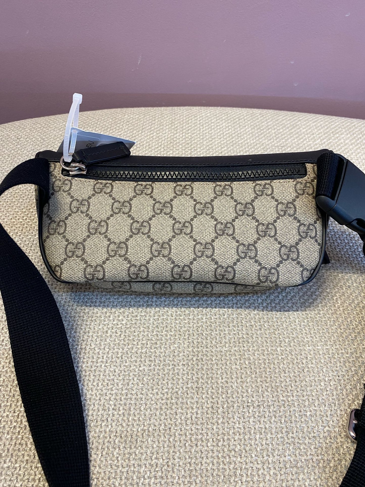 Gucci GG Supreme Eden