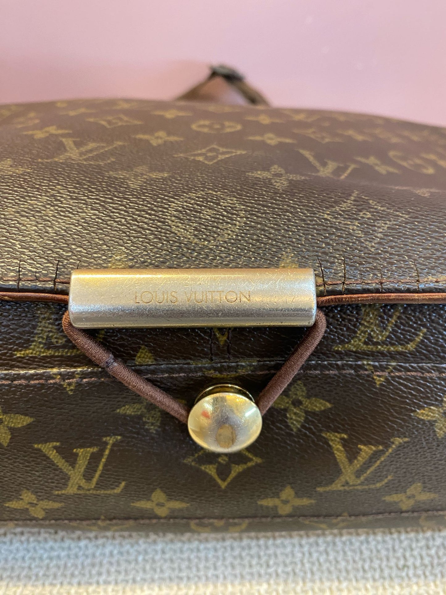 Louis Vuitton Cartella Messenger Abesses