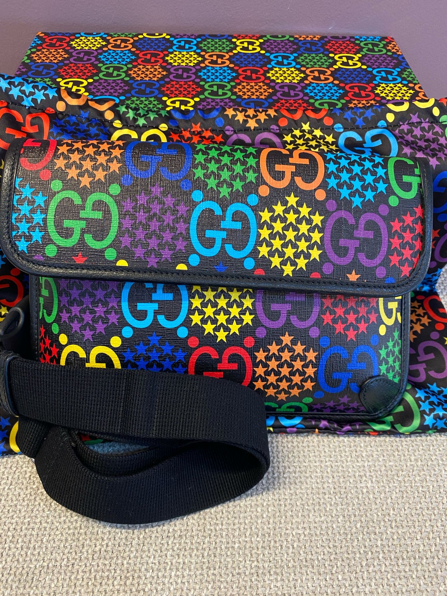 Gucci GG Psychedelic Body Bag