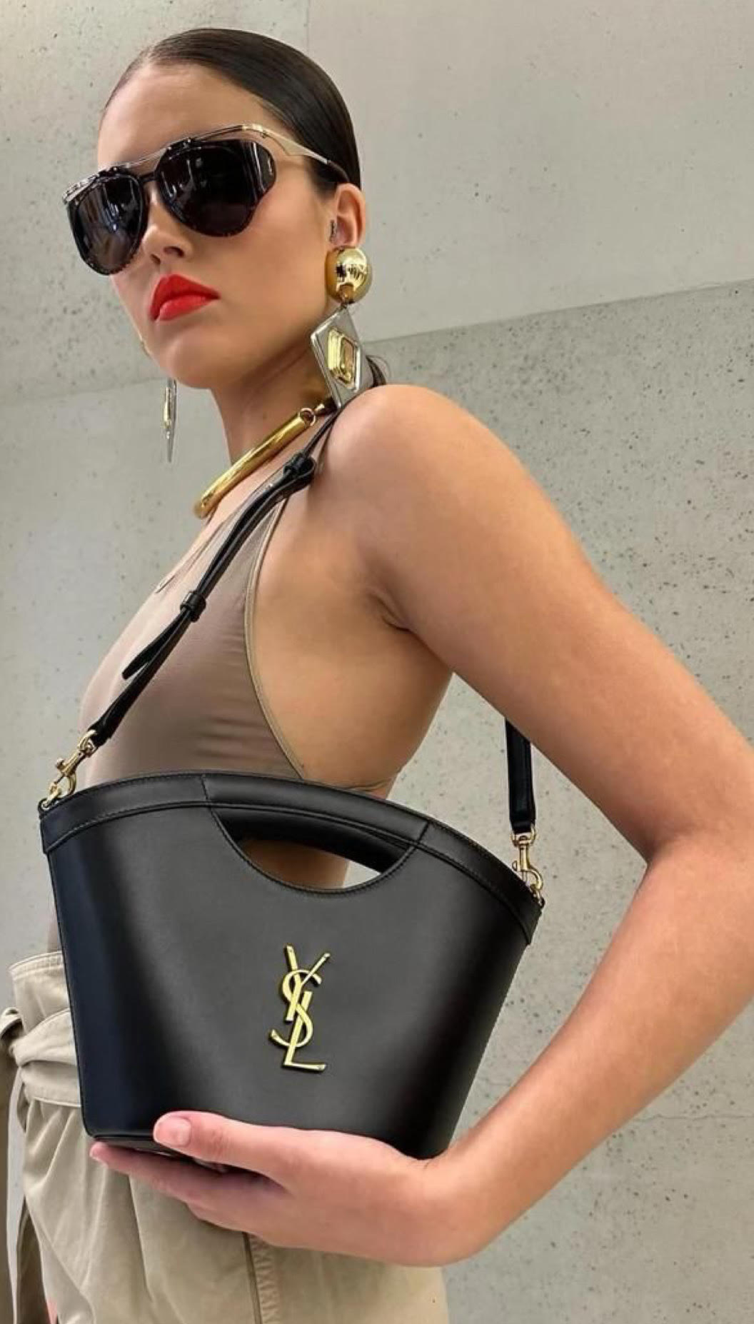 YVES SAINT LAURENT
