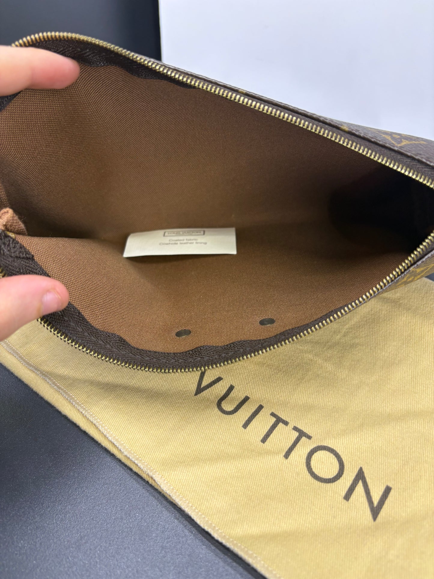 Louis Vuitton  Pochette Eva