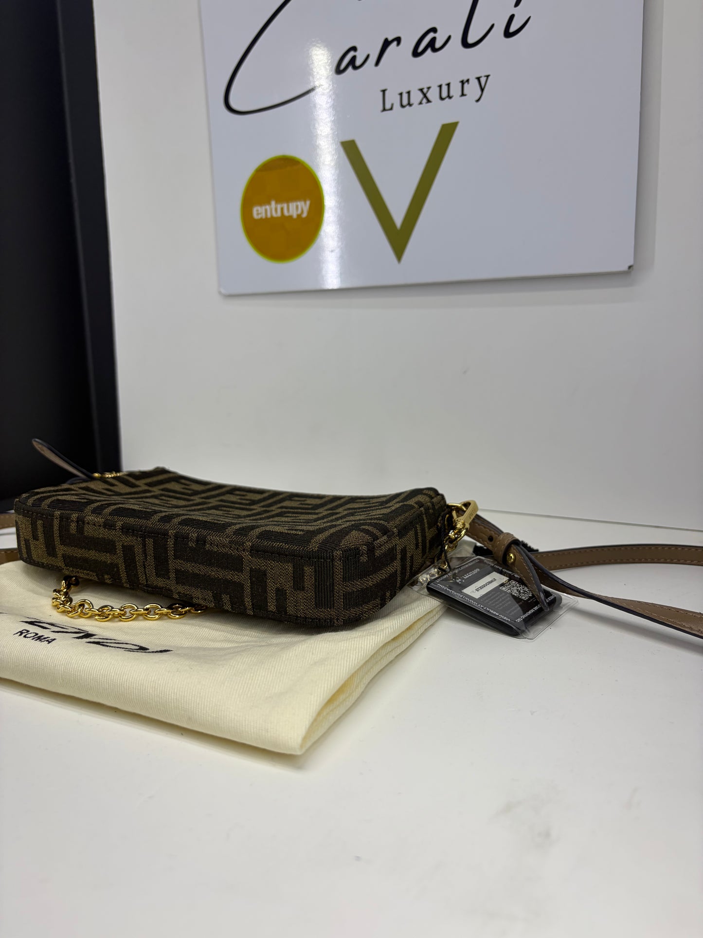 Fendi Pouch Baguette