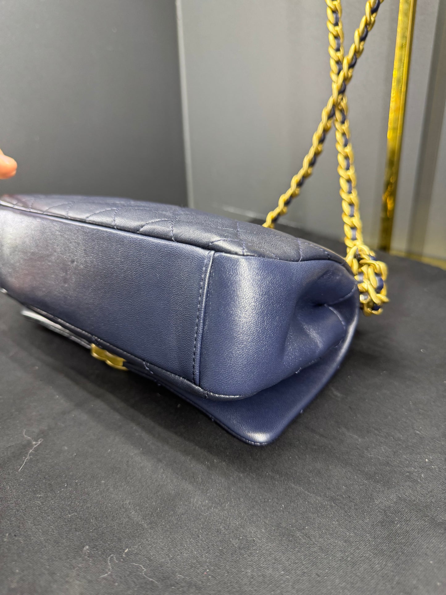 Chanel 2.55 blu