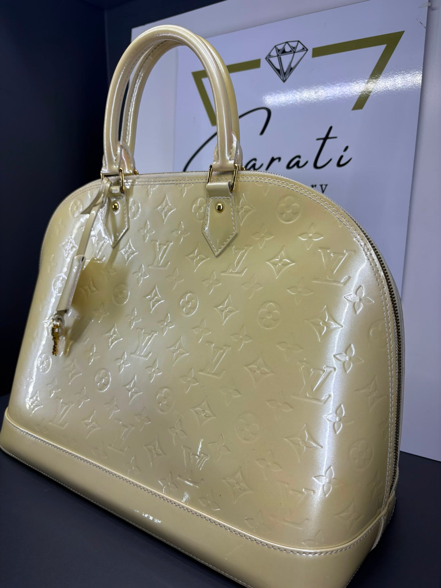 Louis Vuitton Alma Vernis GM