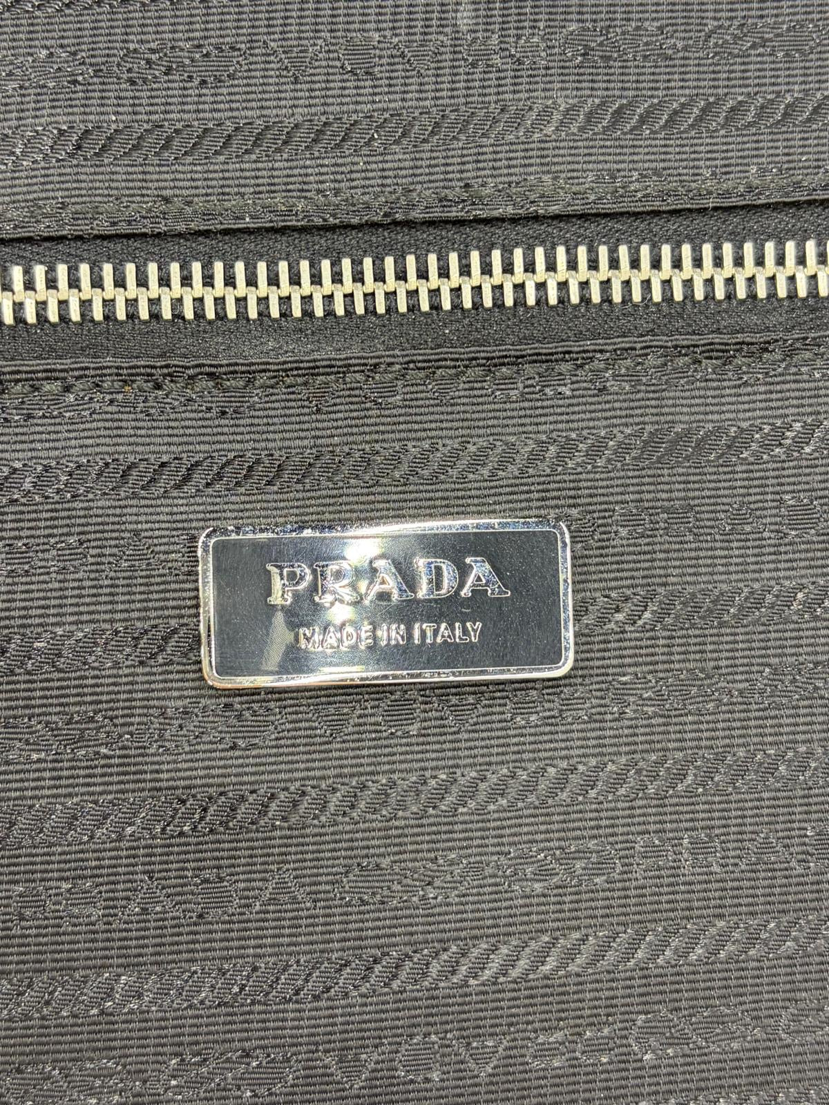 valigia trolley da viaggio Prada