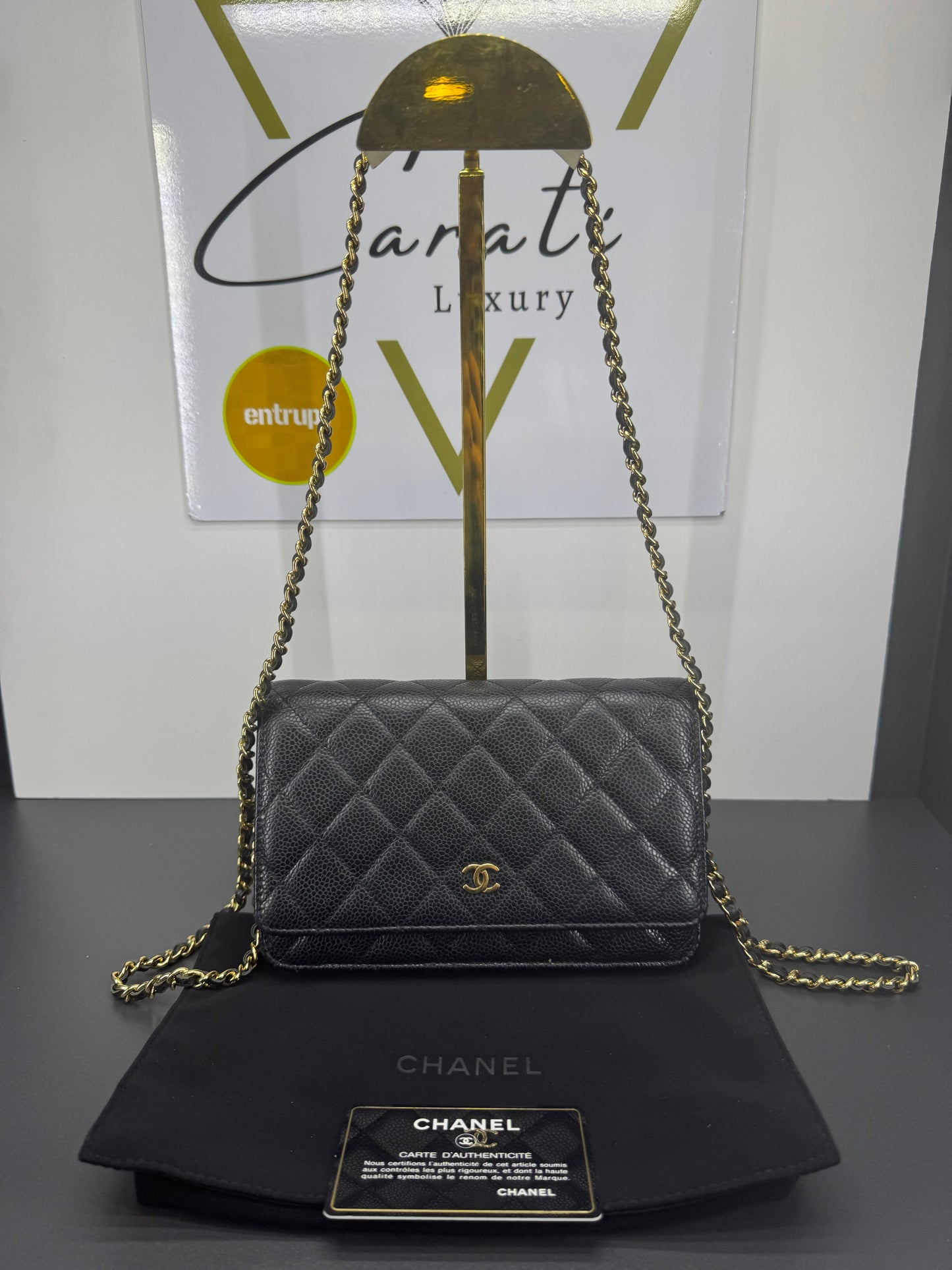 Chanel WOC in pelle caviar hardware oro