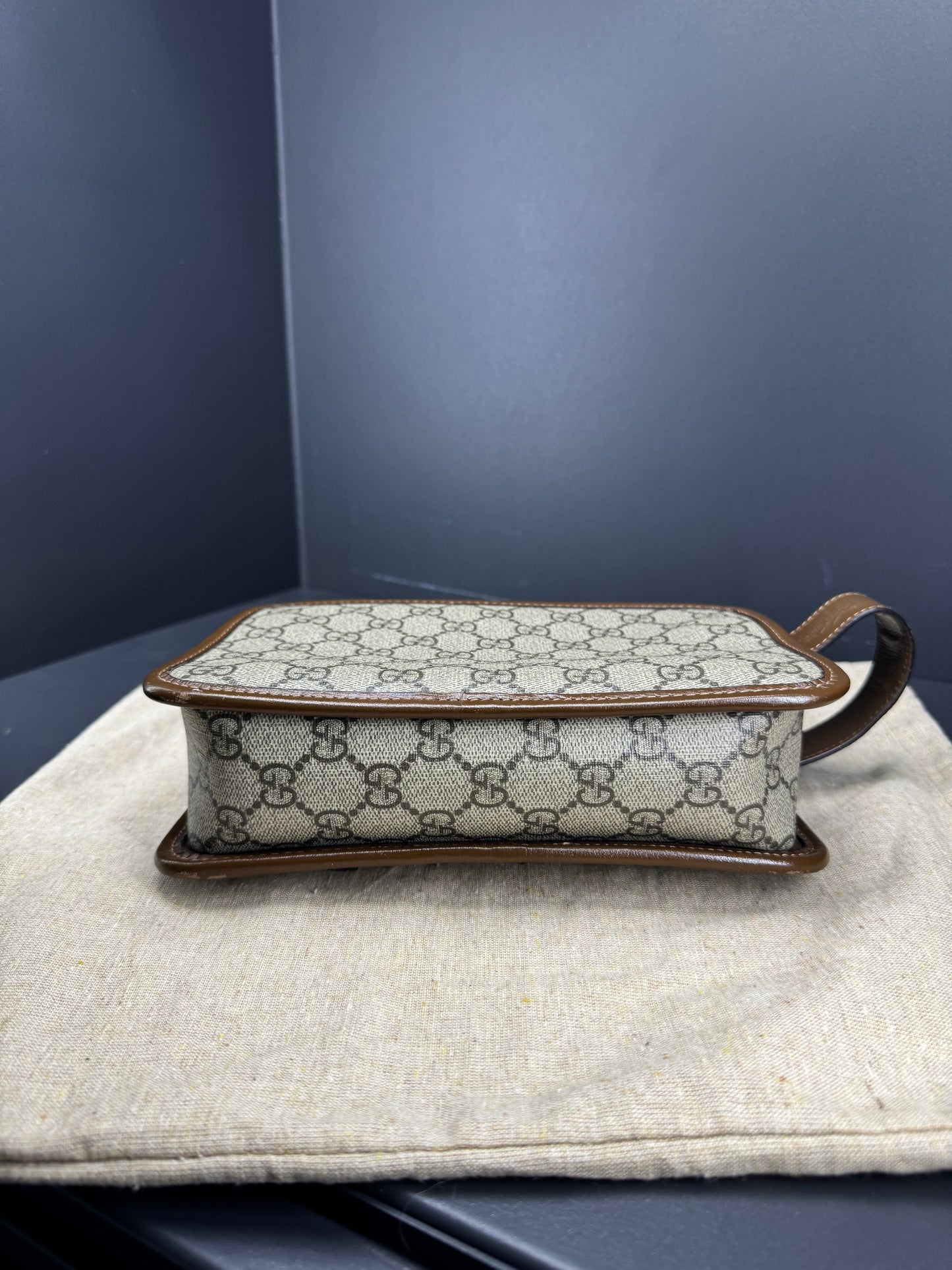 Pochette da polso Gucci GG emblem
