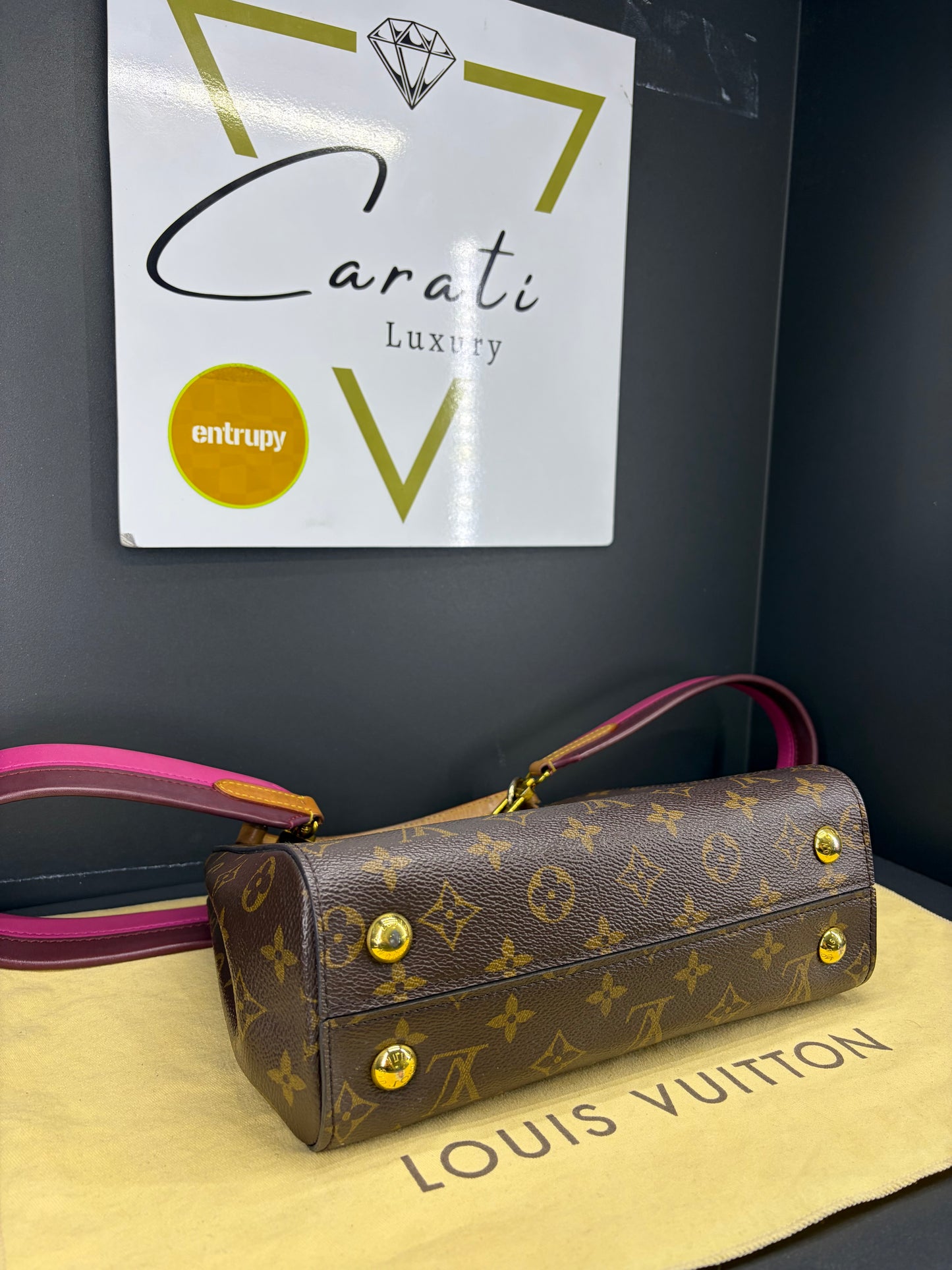 Louis Vuitton Cluny BB