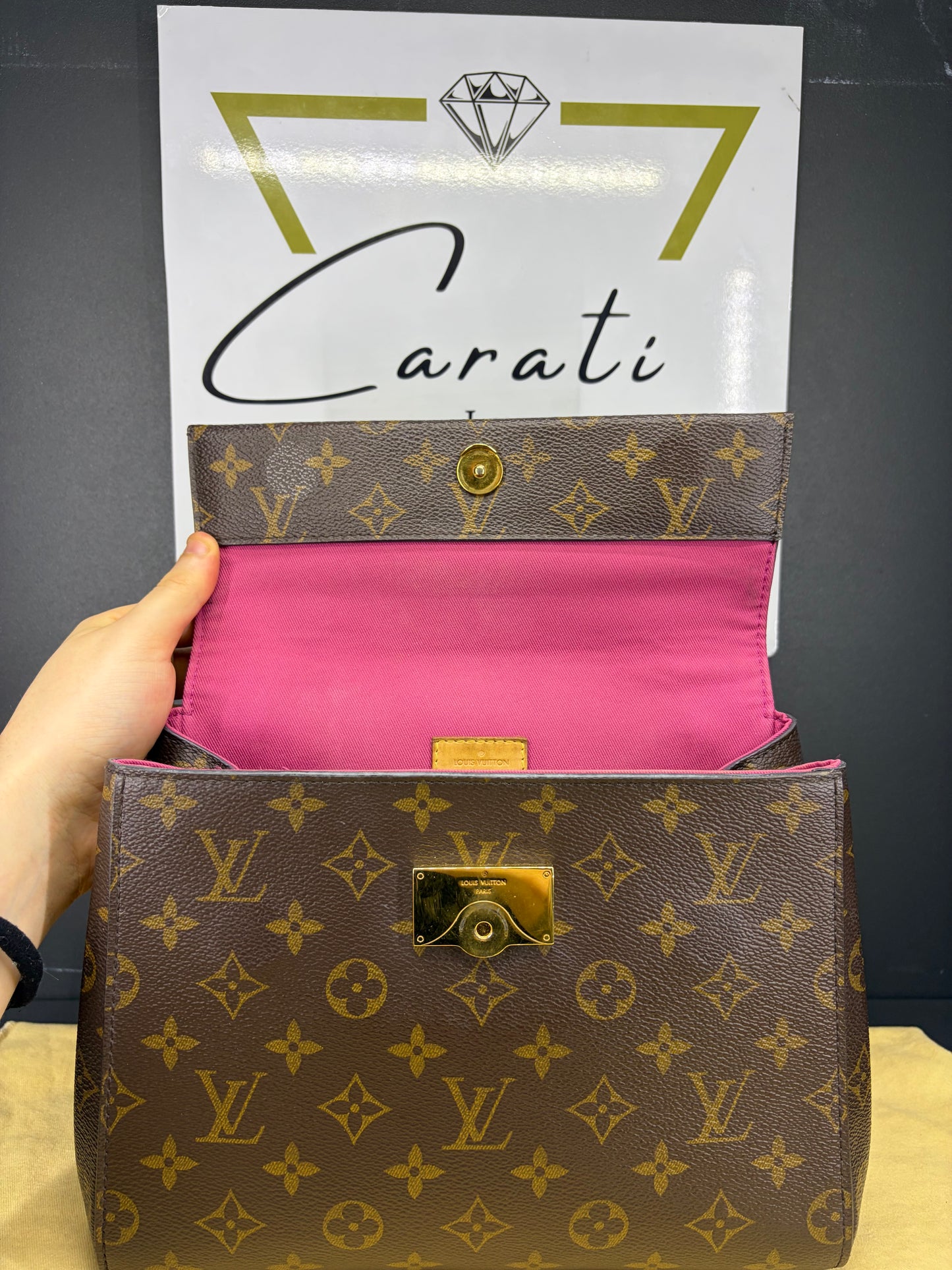 Louis Vuitton Cluny BB