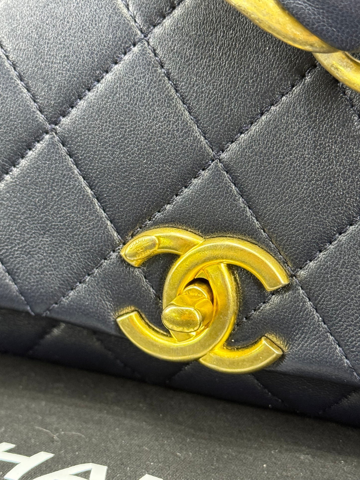Chanel 2.55 blu