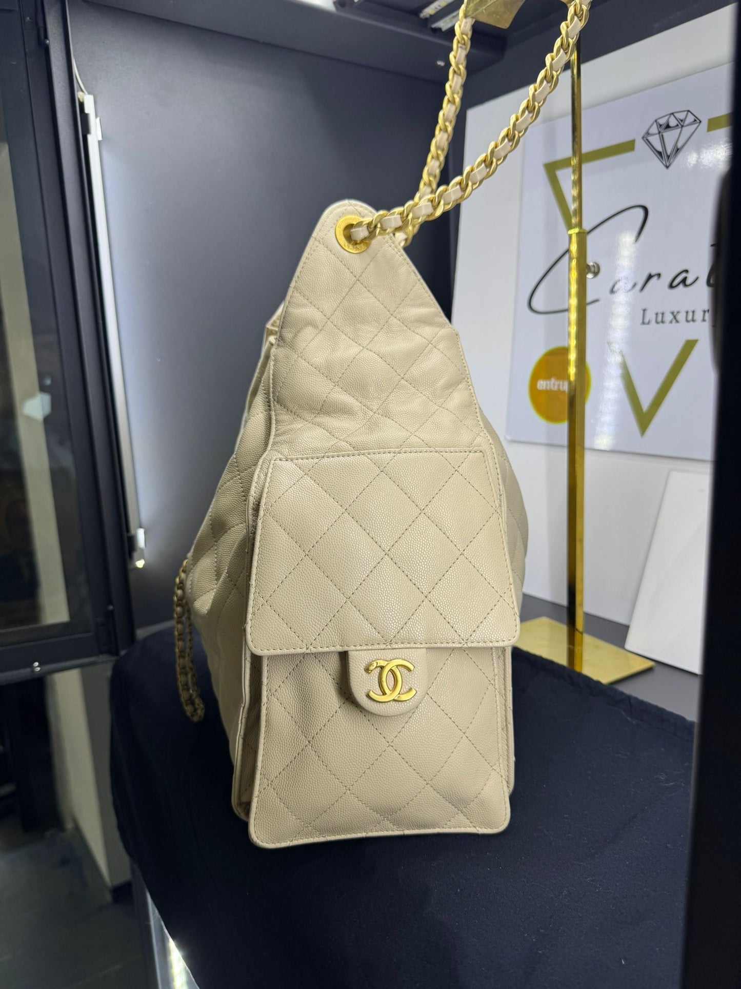 Chanel 25 Hobo Bag
