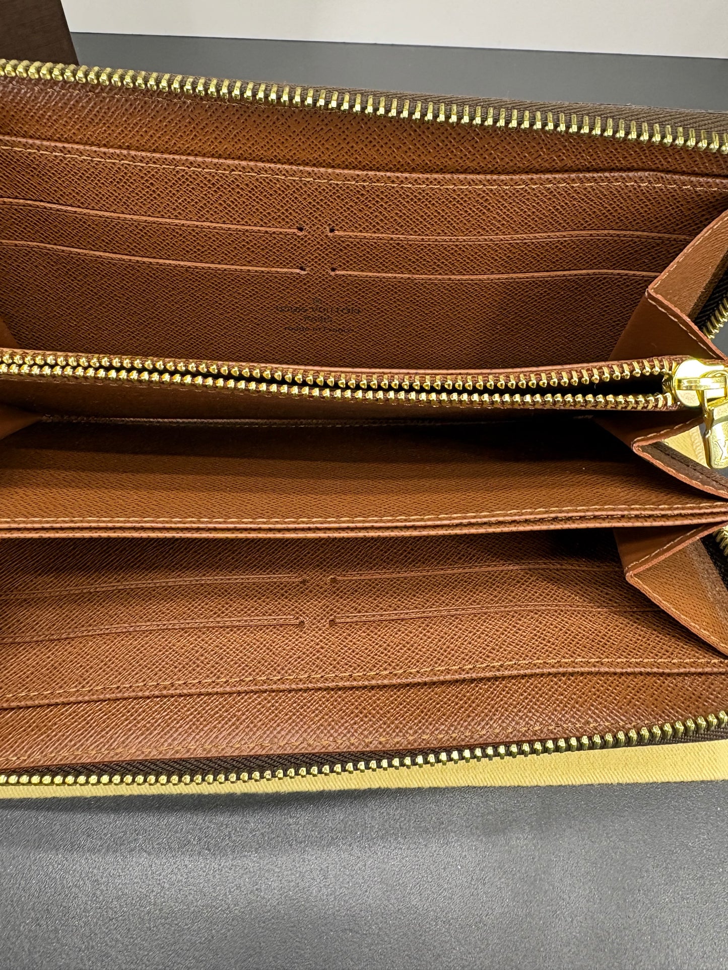 Louis Vuitton Portafoglio Zippy