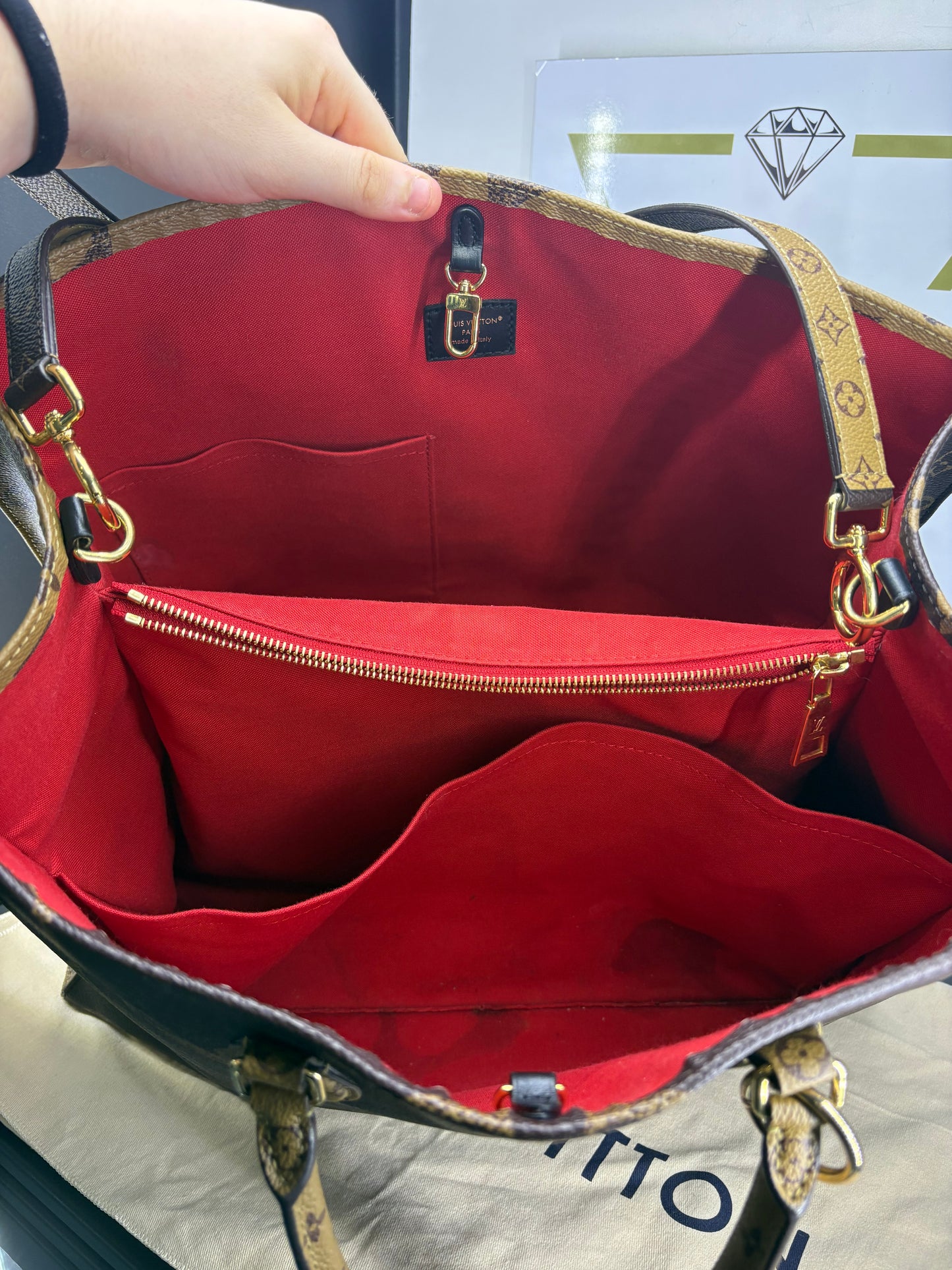 Louis Vuitton OnTheGo Voyage