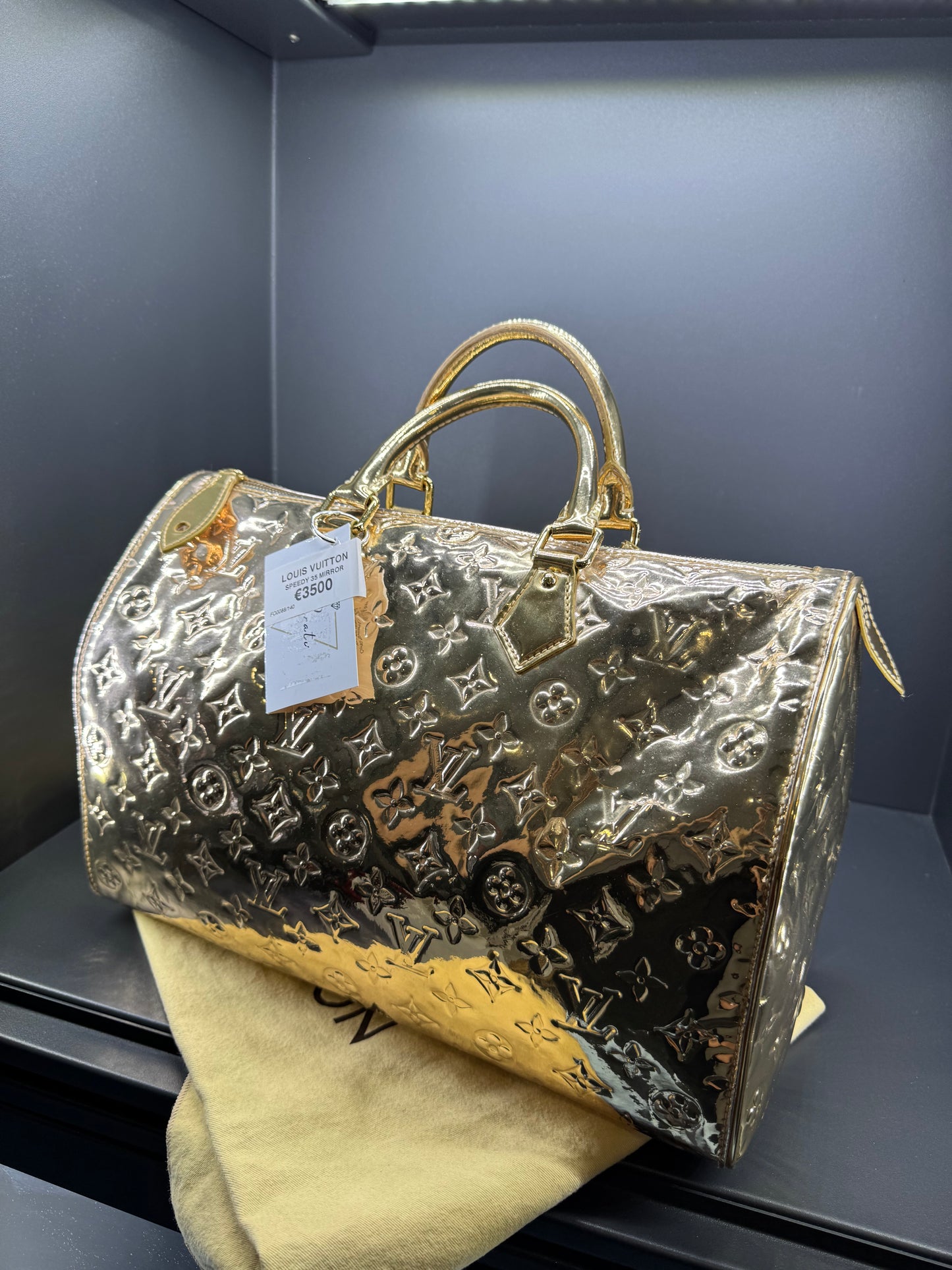 Louis Vuitton speedy 35 mirror gold