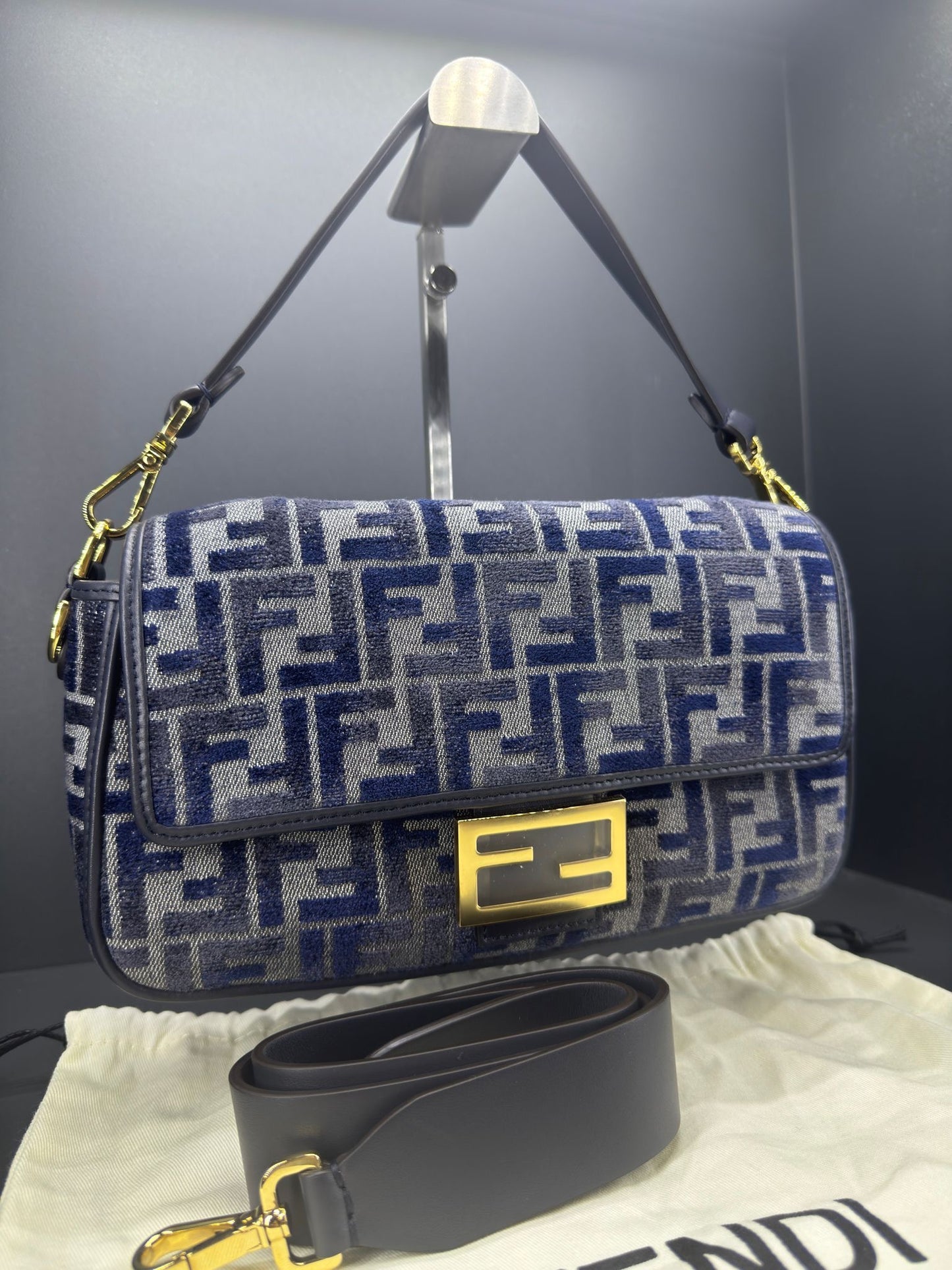 Fendi Baguette