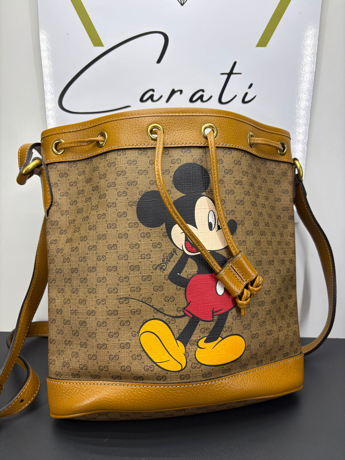 Gucci borsa a secchiello Disney