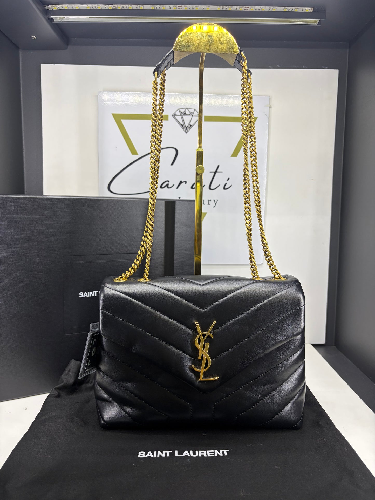 Saint Laurent Loulou Media