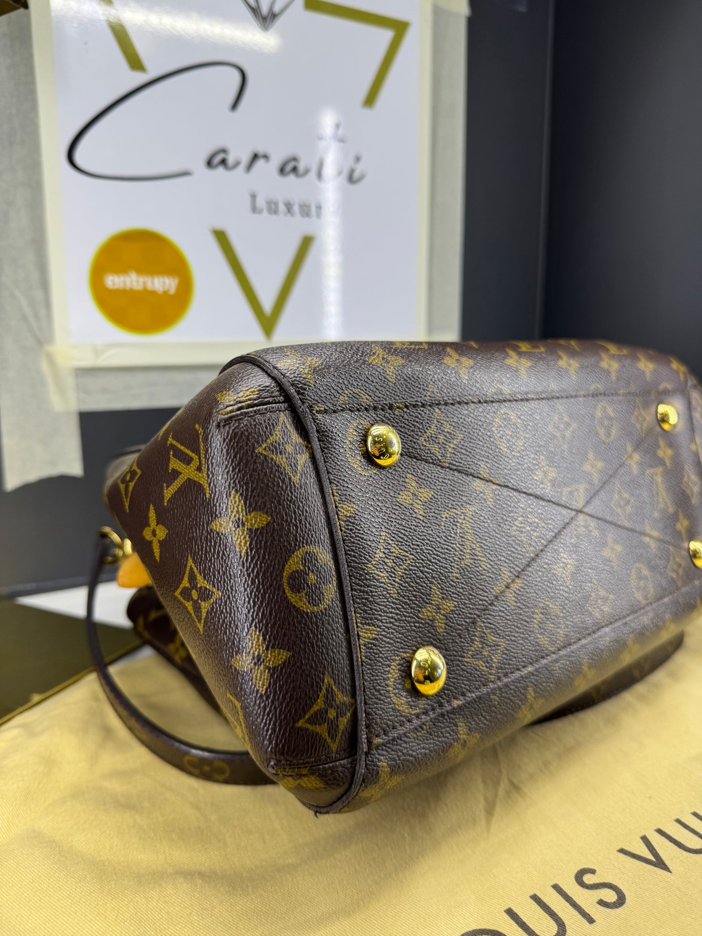 Louis Vuitton montagne MM