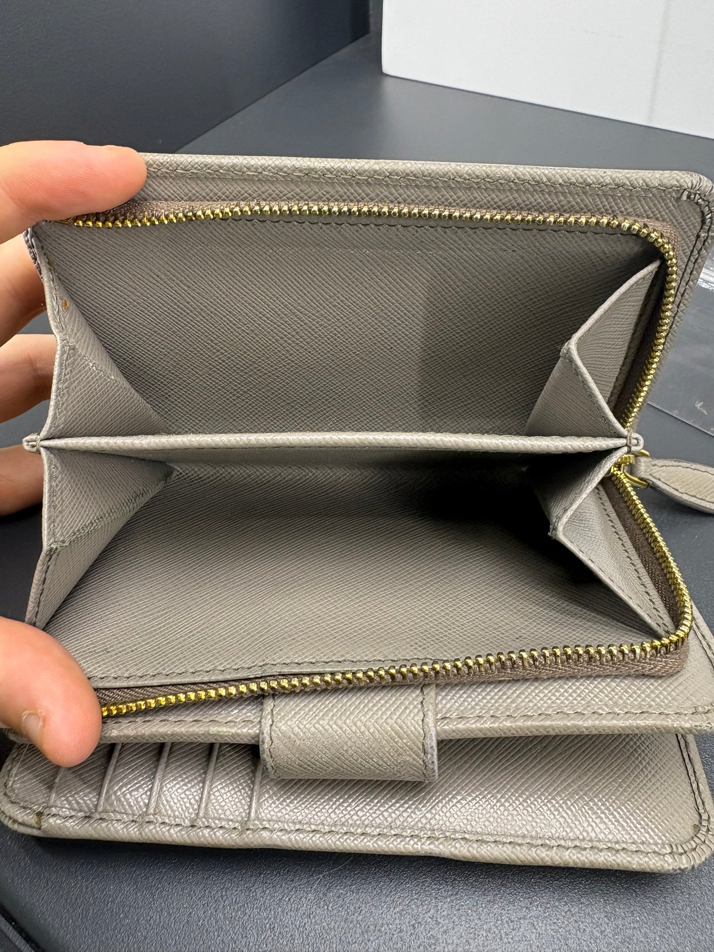 Prada portafoglio