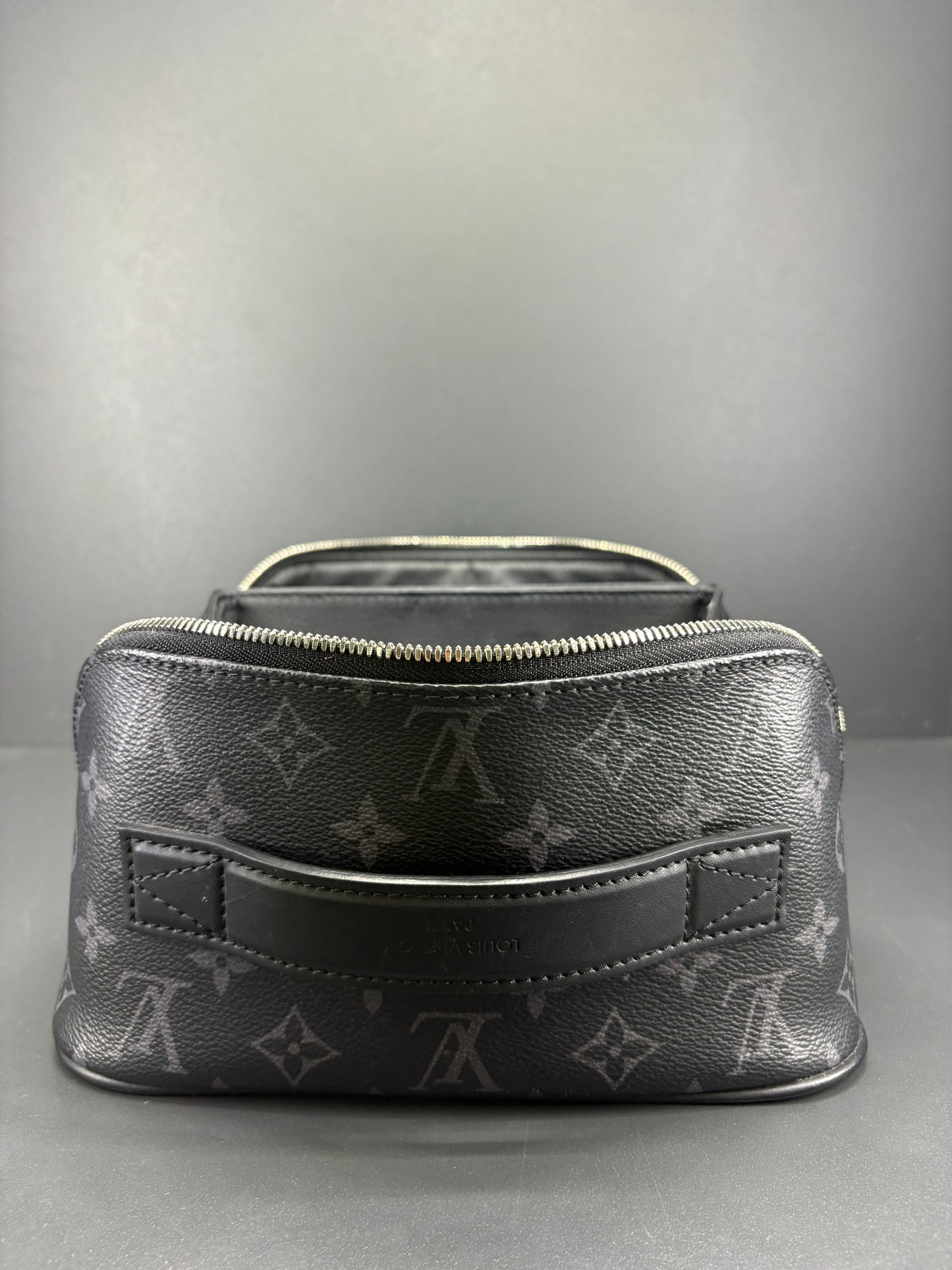 Louis Vuitton Pochette Toiletry