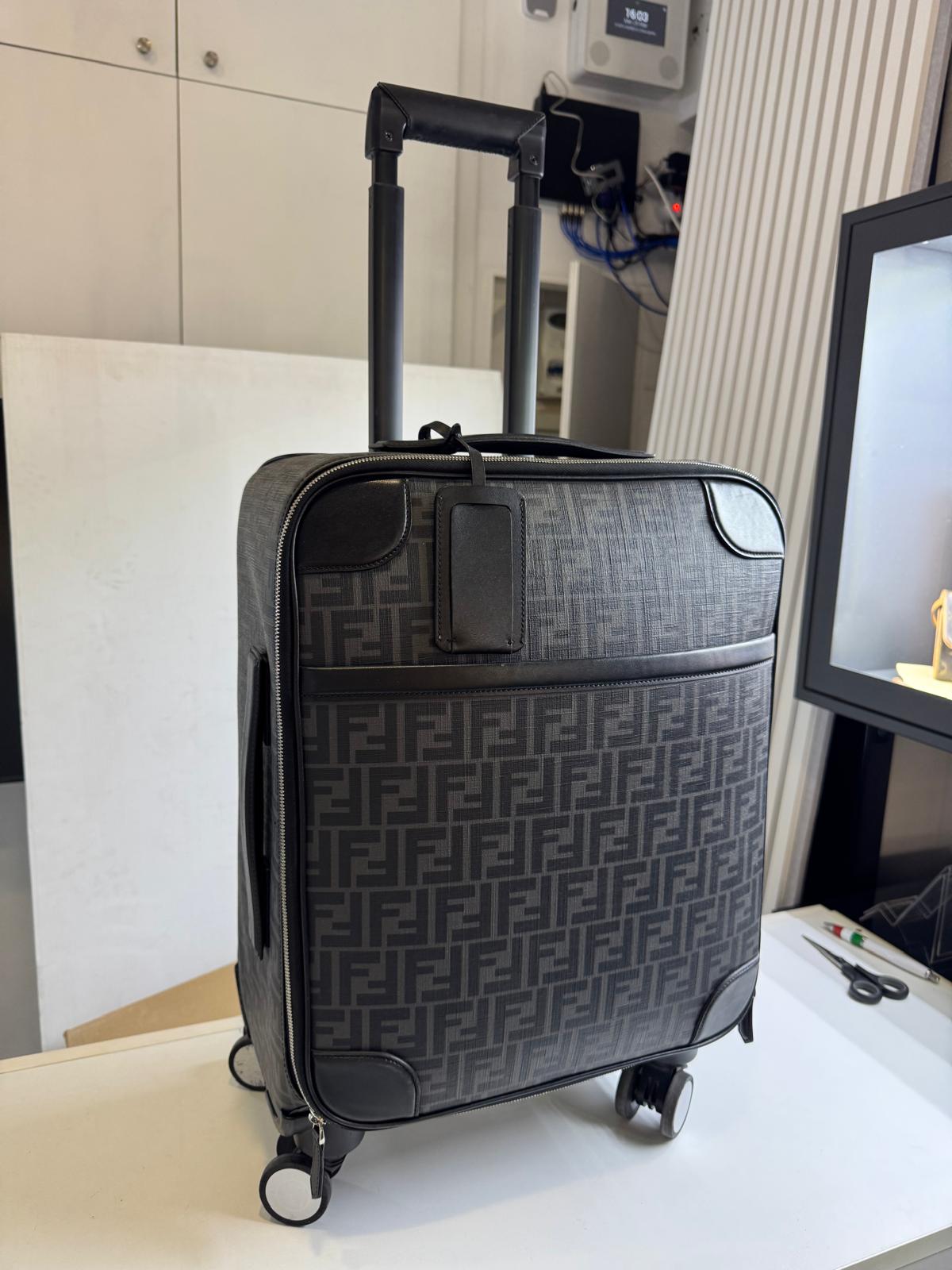 Fendi trolley da cabina