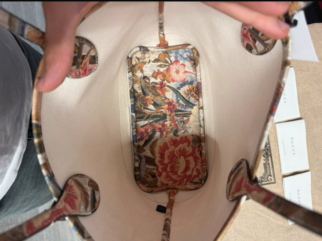 Gucci Ophidia Tote Water Flora GG Coated Canvas
Medium