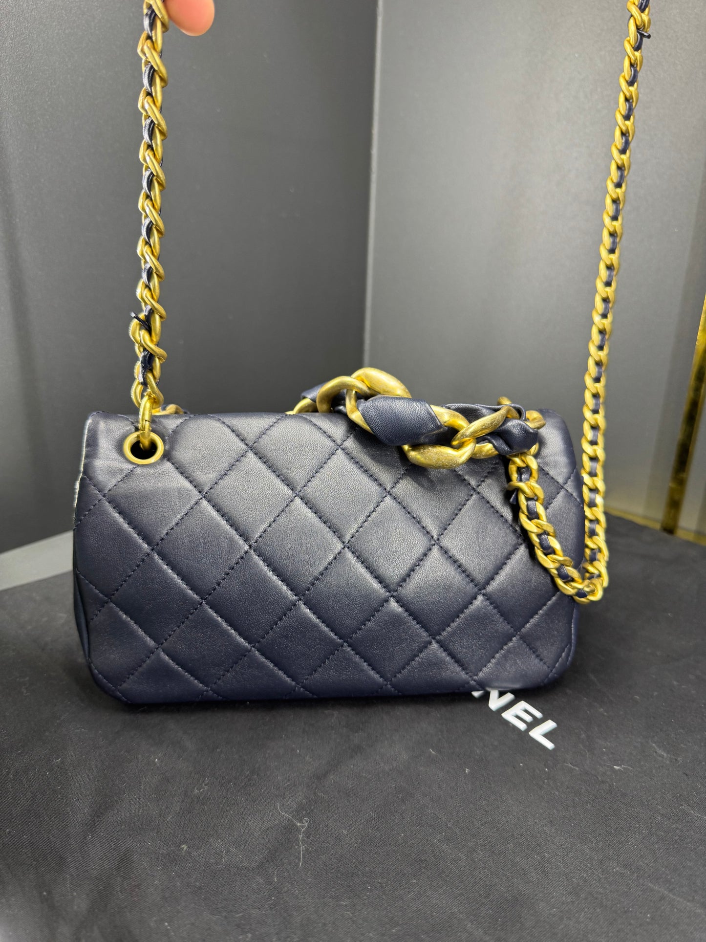 Chanel 2.55 blu