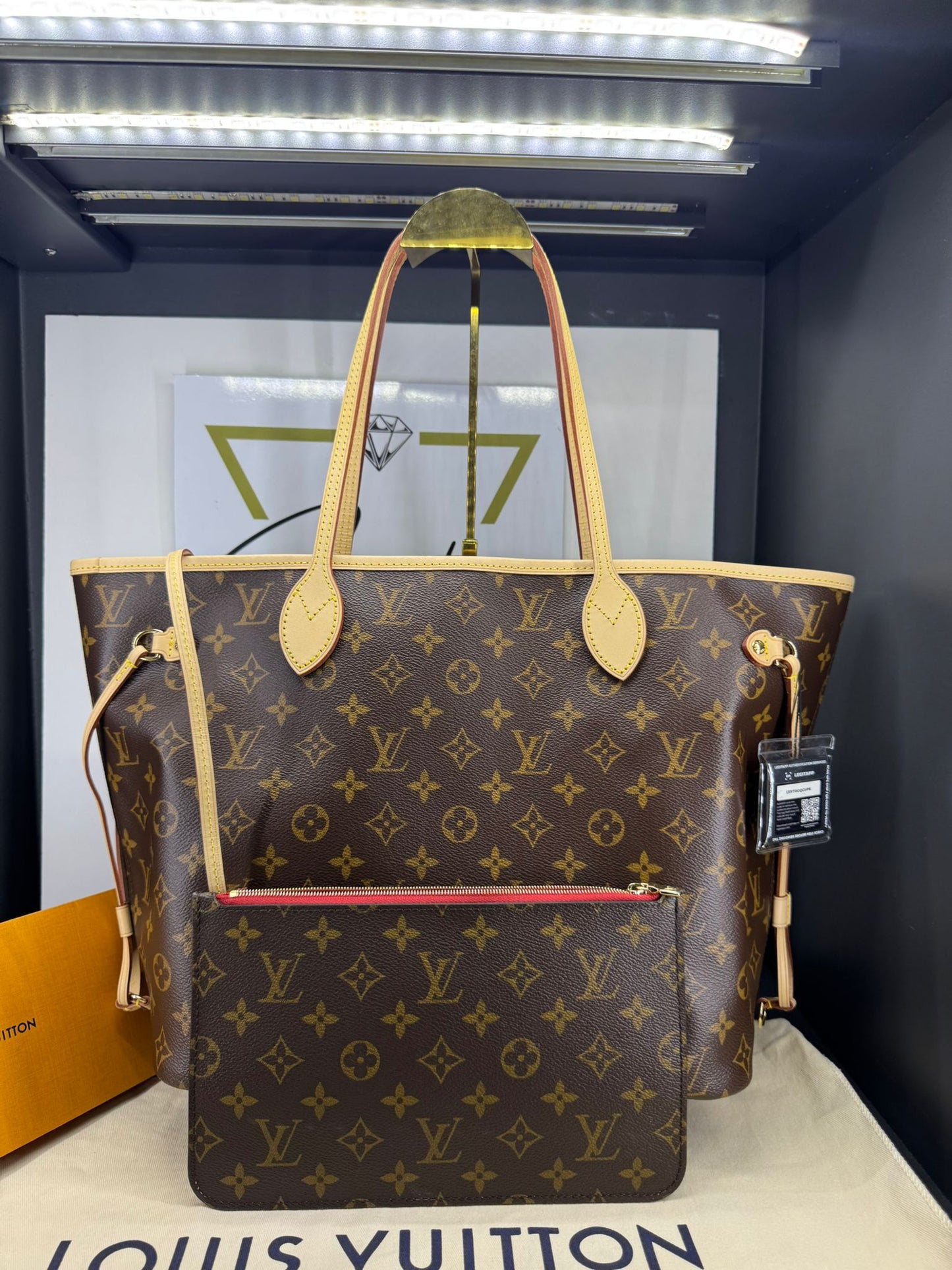 Louis Vuitton Neverfull