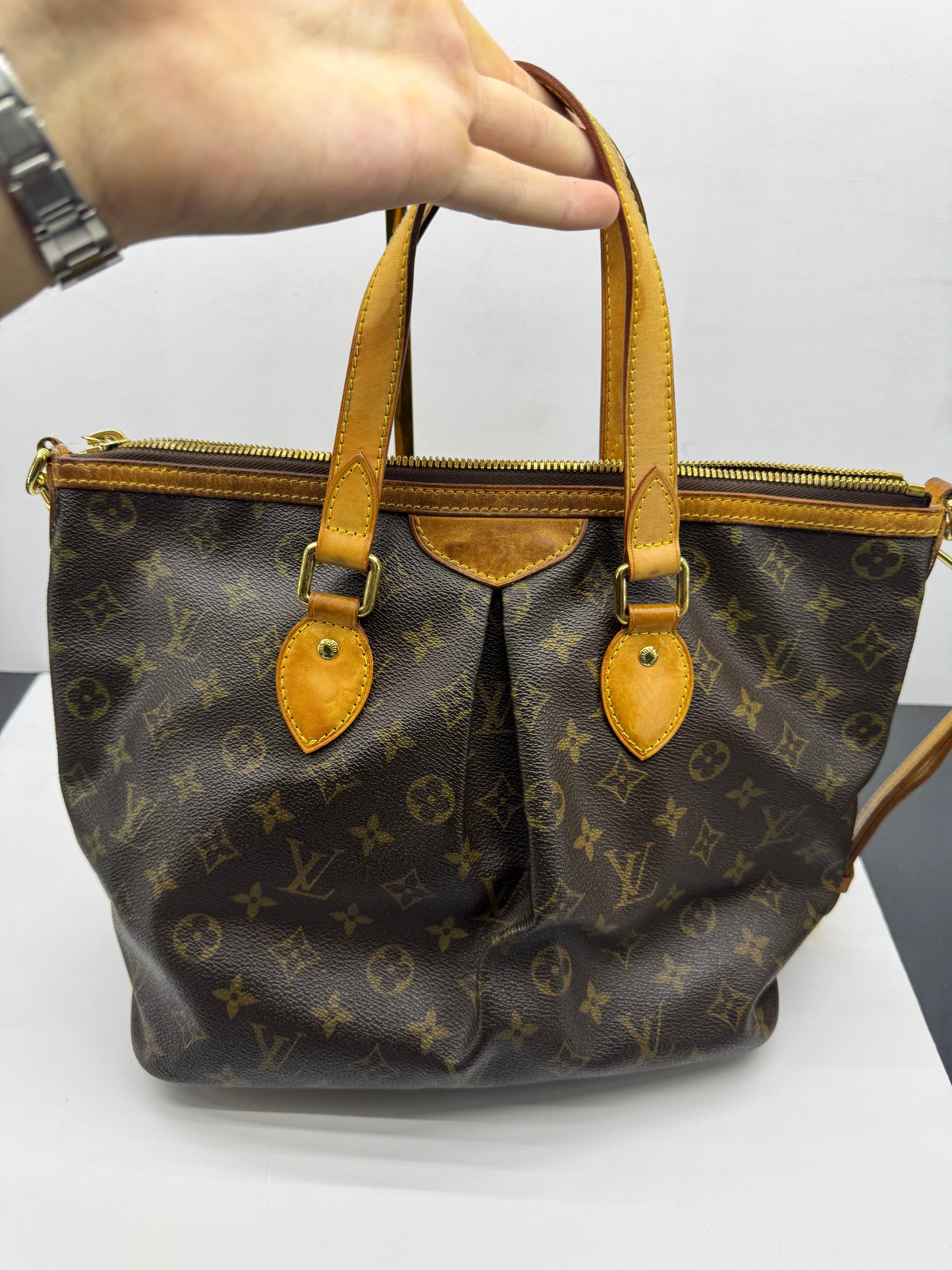 Louis Vuitton Palermo