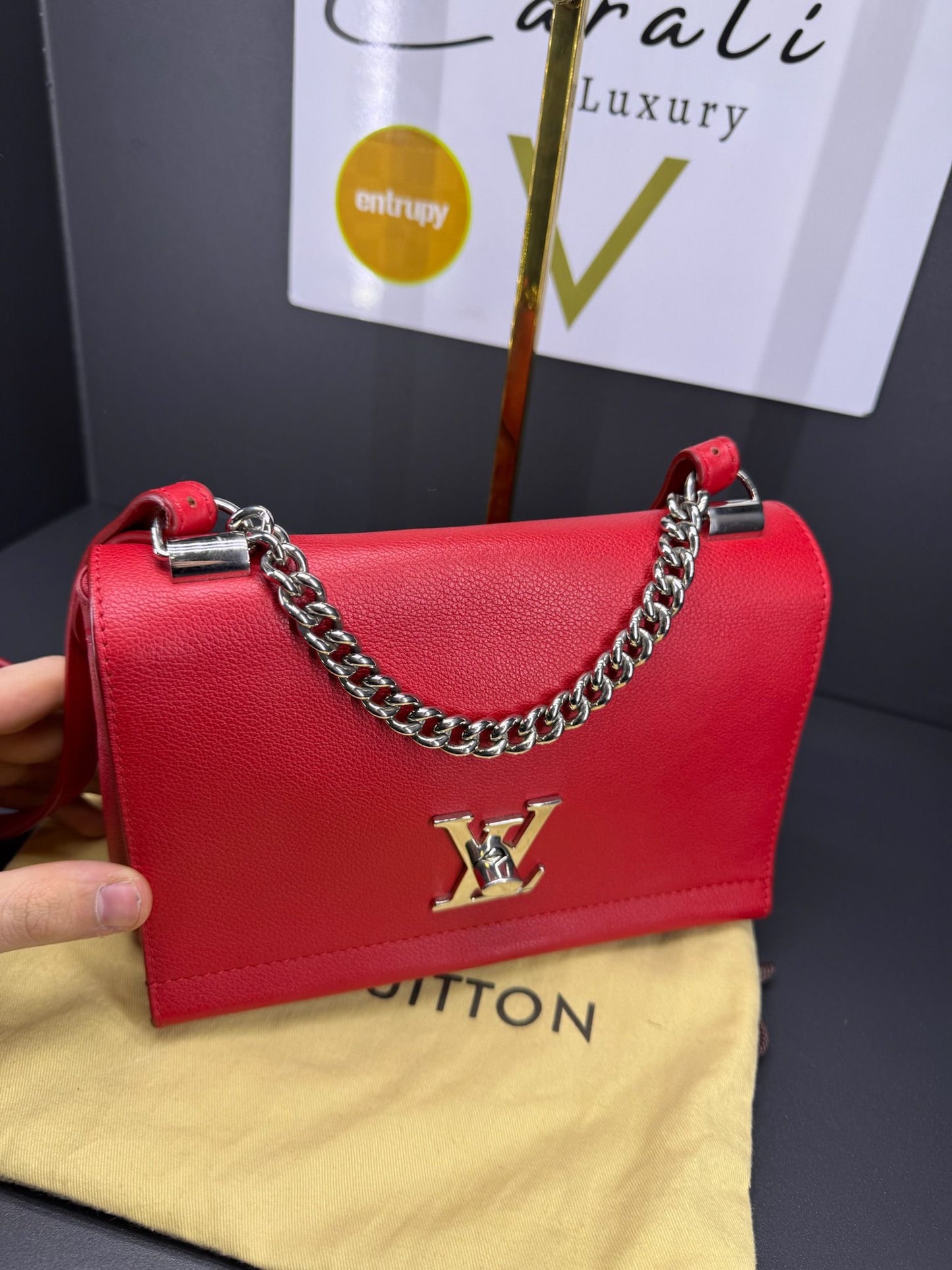 Borsa a spalla Louis Vuitton Lockme II
