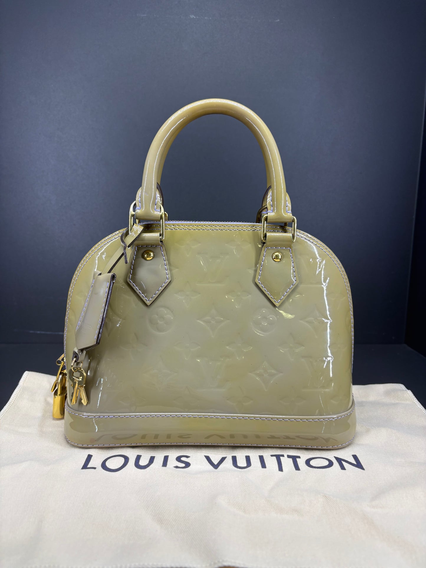 Louis Vuitton Alma BB Monogram Vernis
