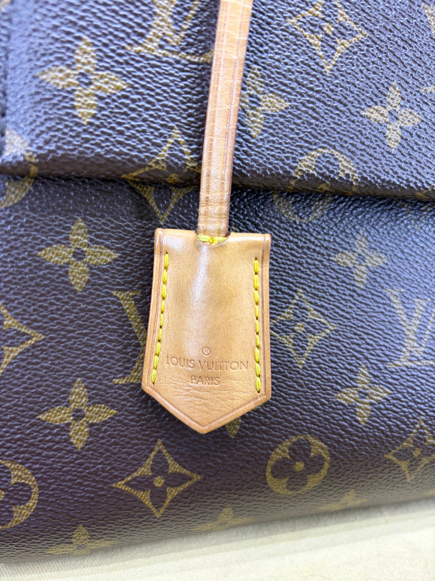 Louis Vuitton Cluny BB