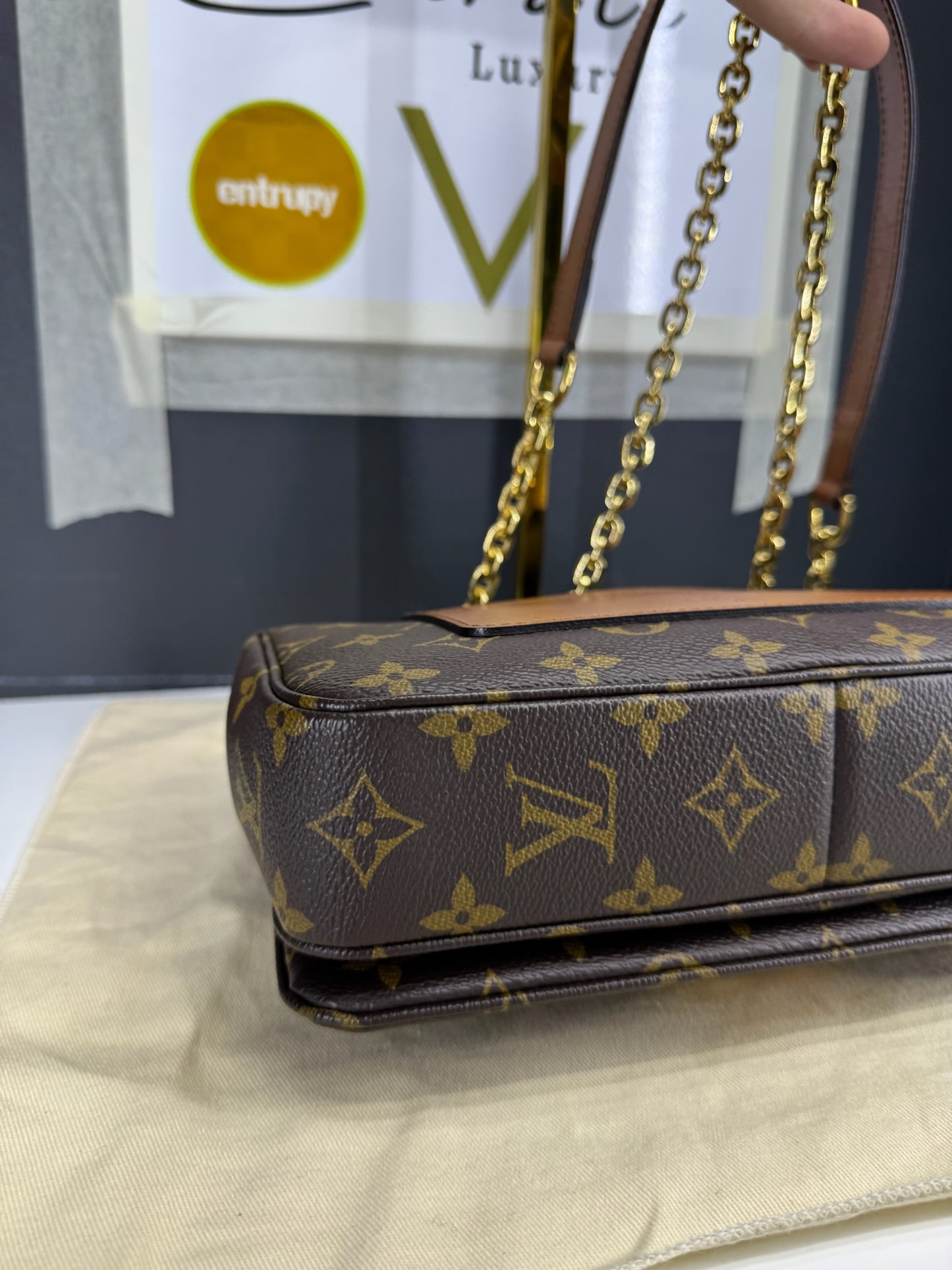 Louis Vuitton Marceau