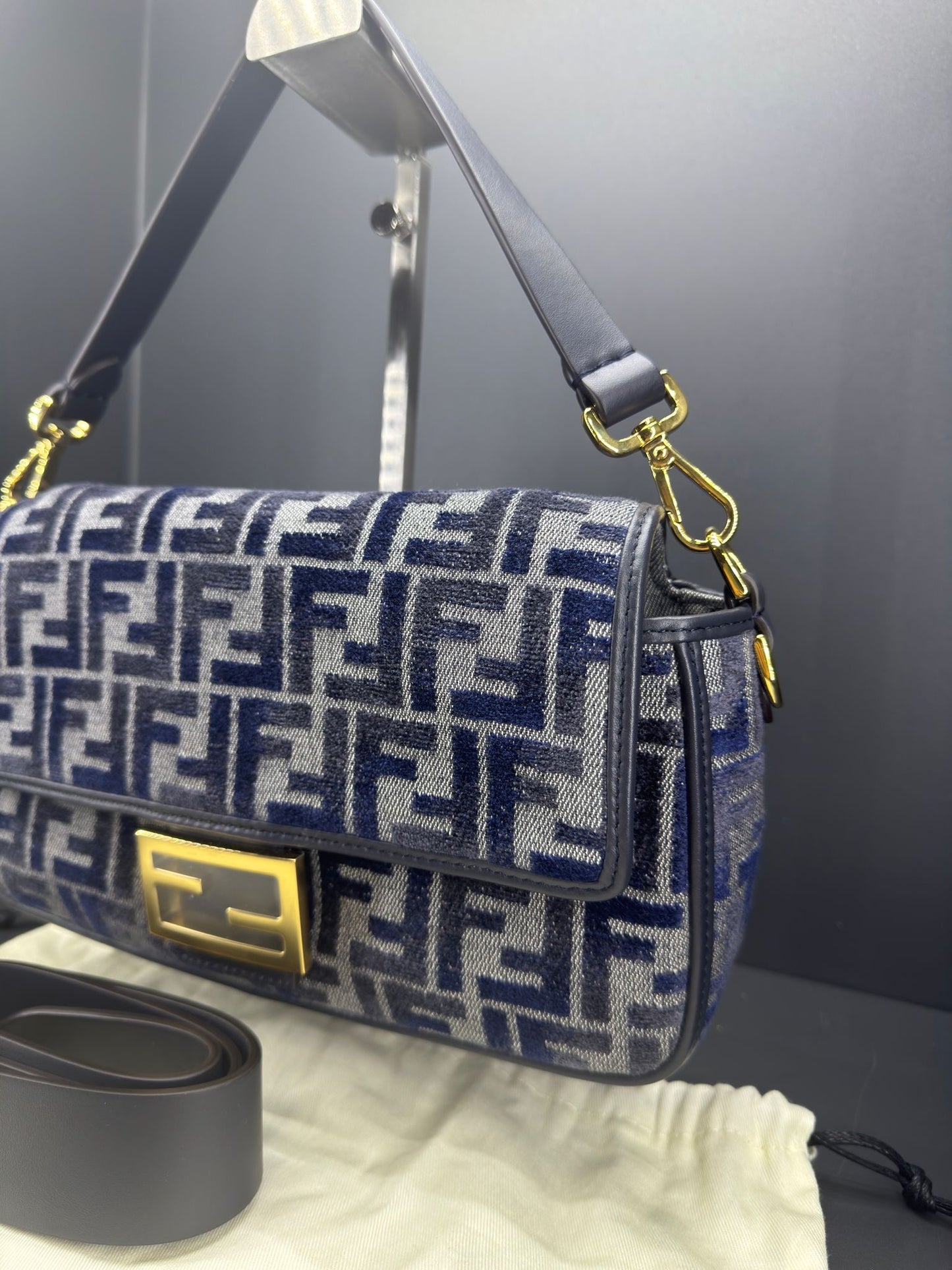Fendi Baguette