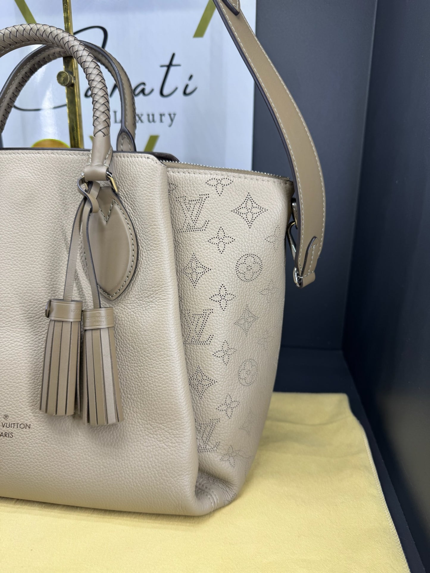 Louis Vuitton Mahina Haumea Galet