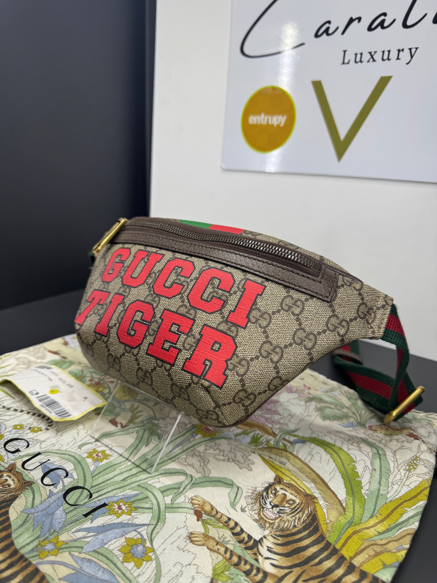 Gucci marsupio Tiger