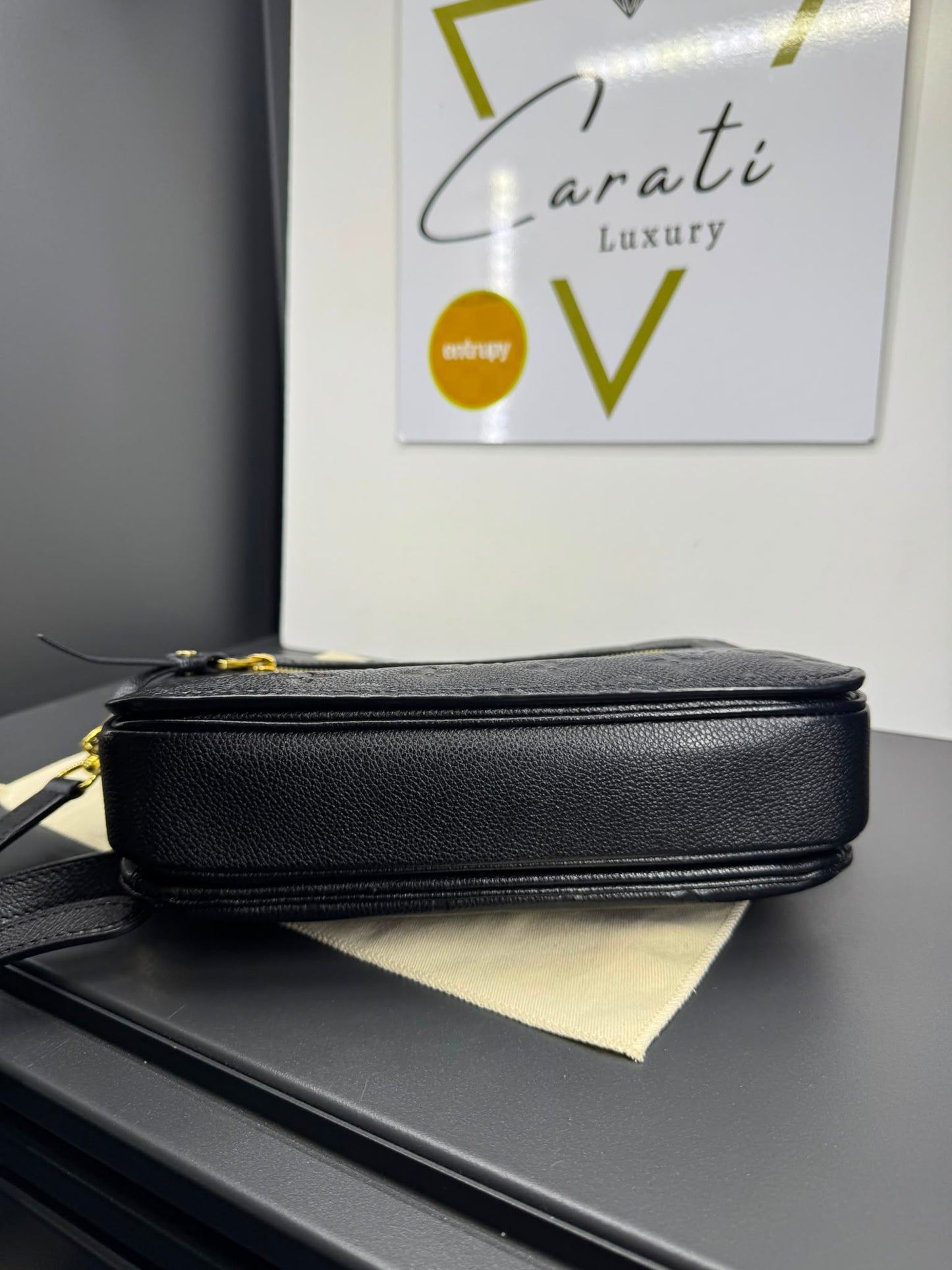 Louis Vuitton Pochette Métis,