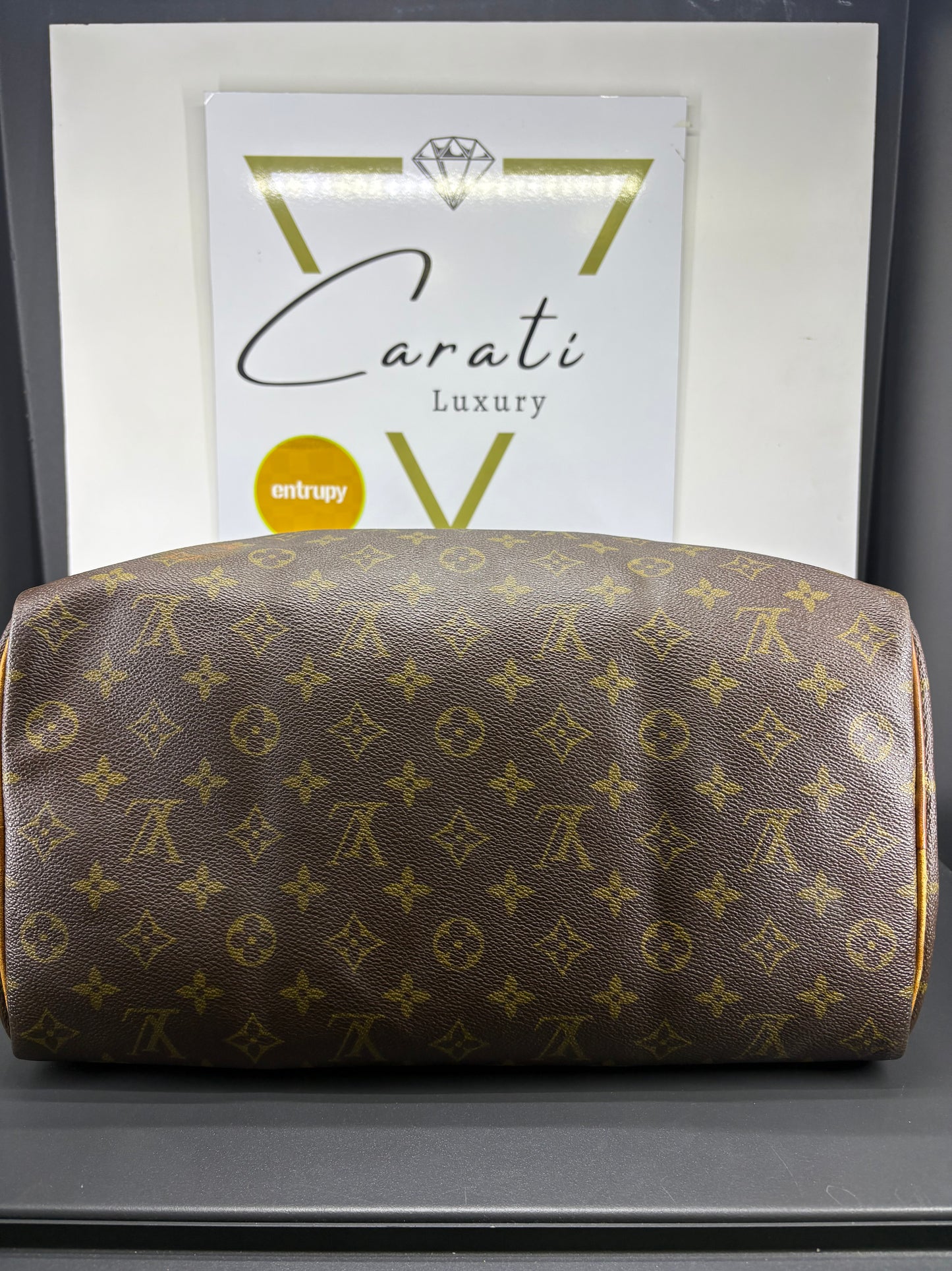 Louis Vuitton Speedy