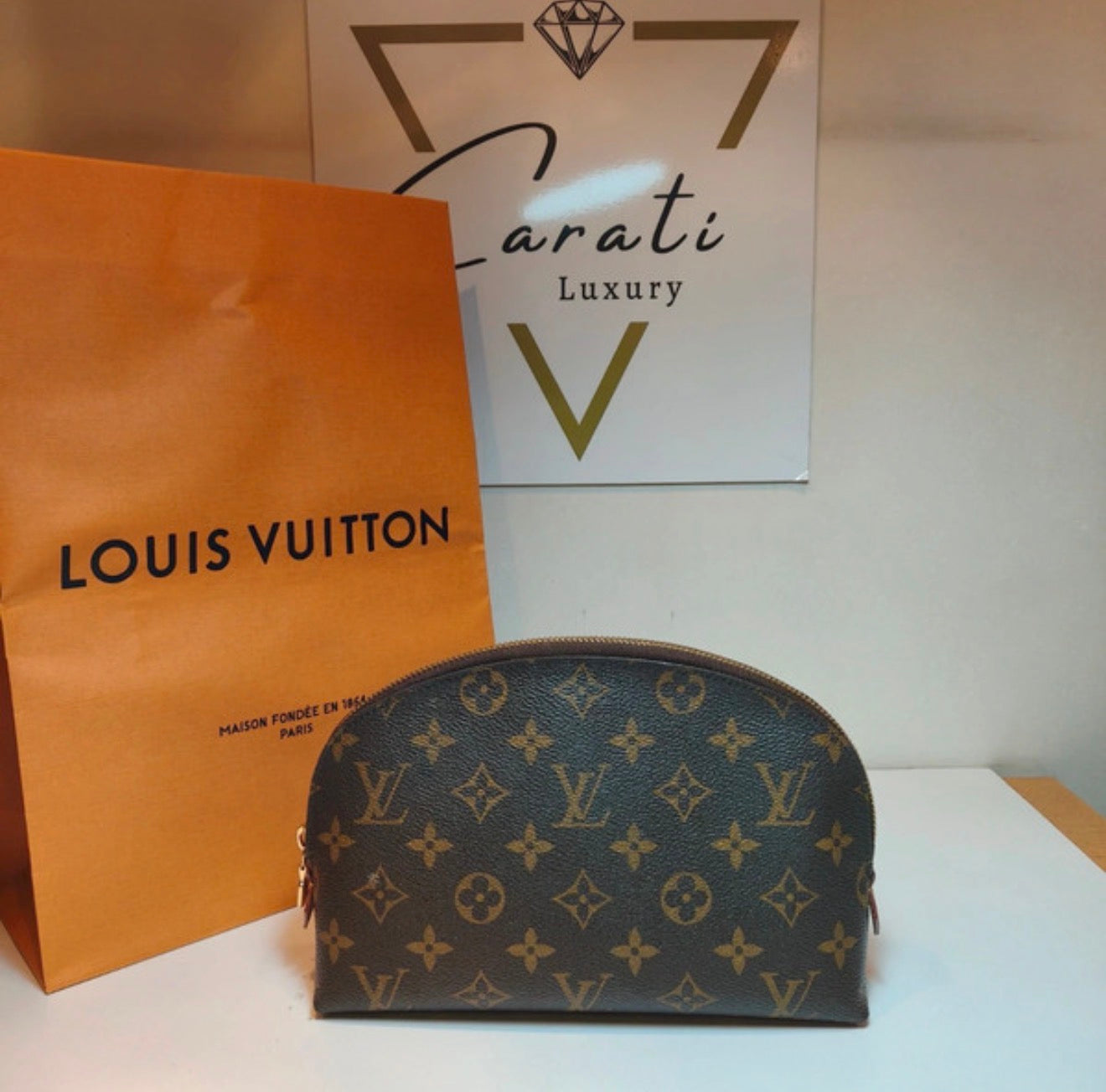 Louis Vuitton Pochette Cosmétique MM