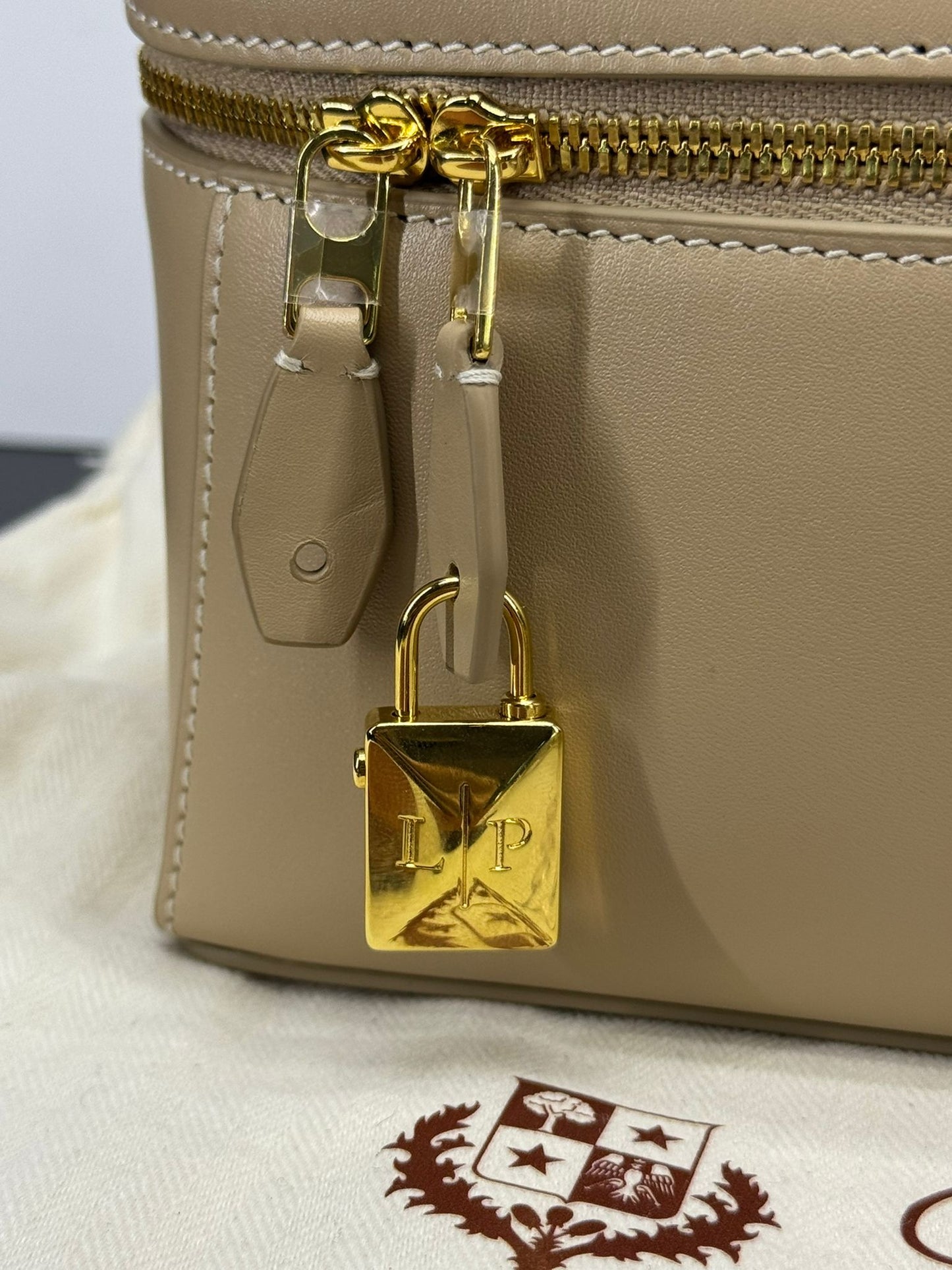 Loro Piana Extra Bag L23
