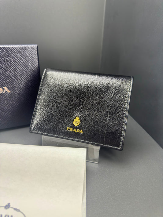 Prada portafoglio logo oro