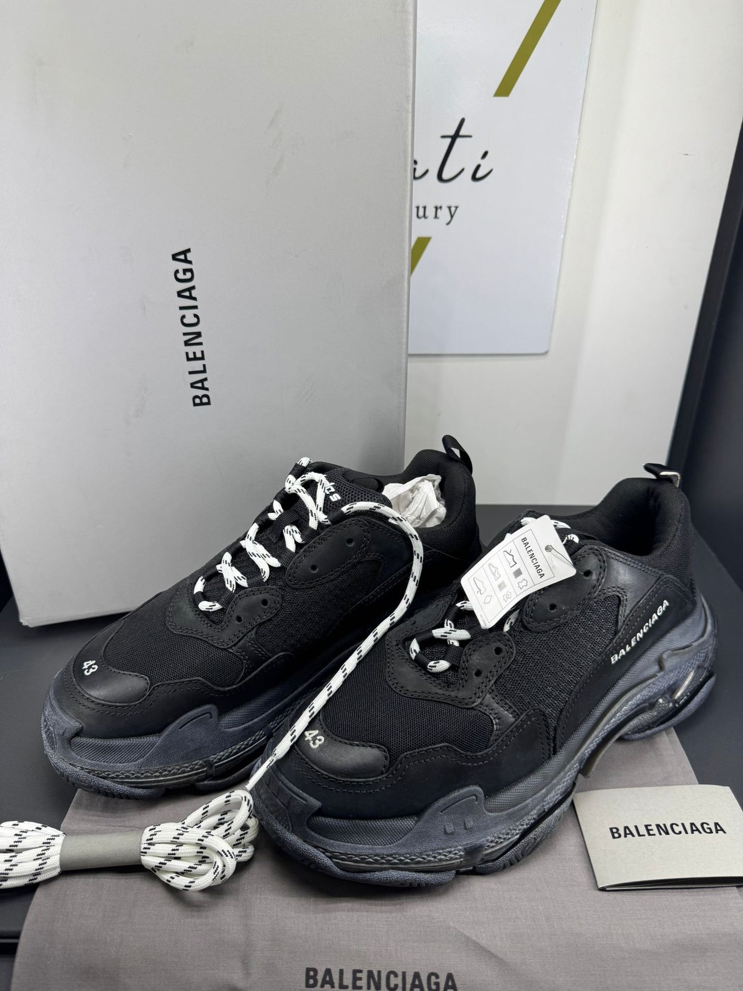 Balenciaga Triple S